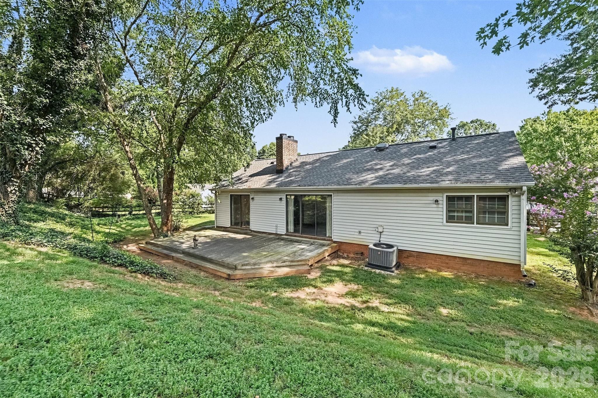 8248 Oakley Ln, Charlotte, NC 28270