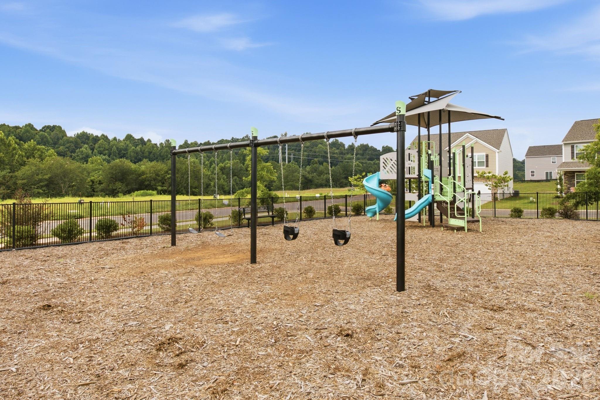 3662 Charles St NW, Conover, NC 28613