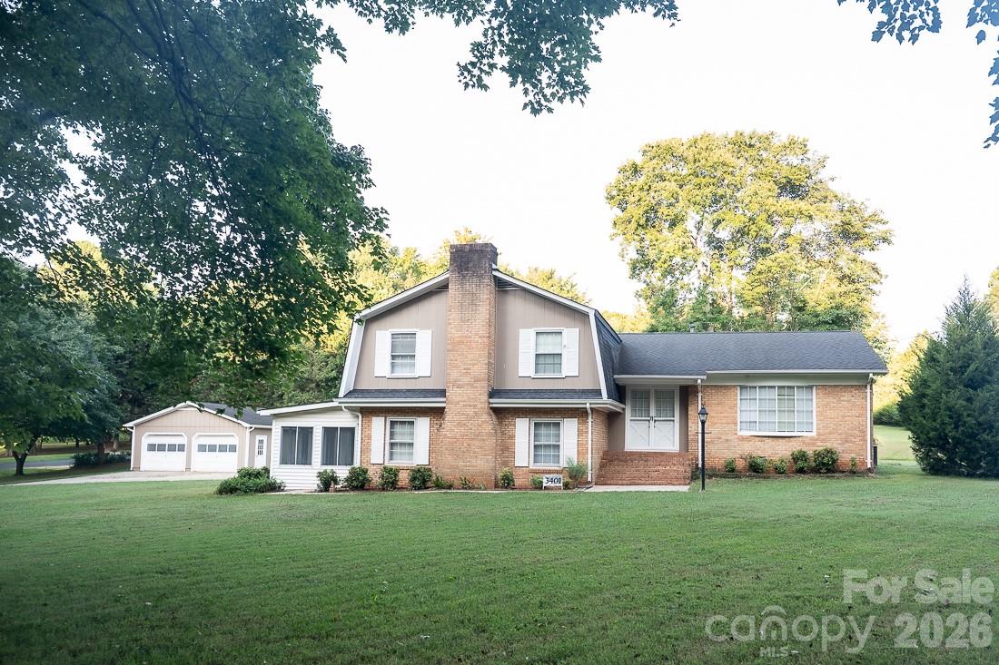 3401 Tracelake Dr, Matthews, NC 28105