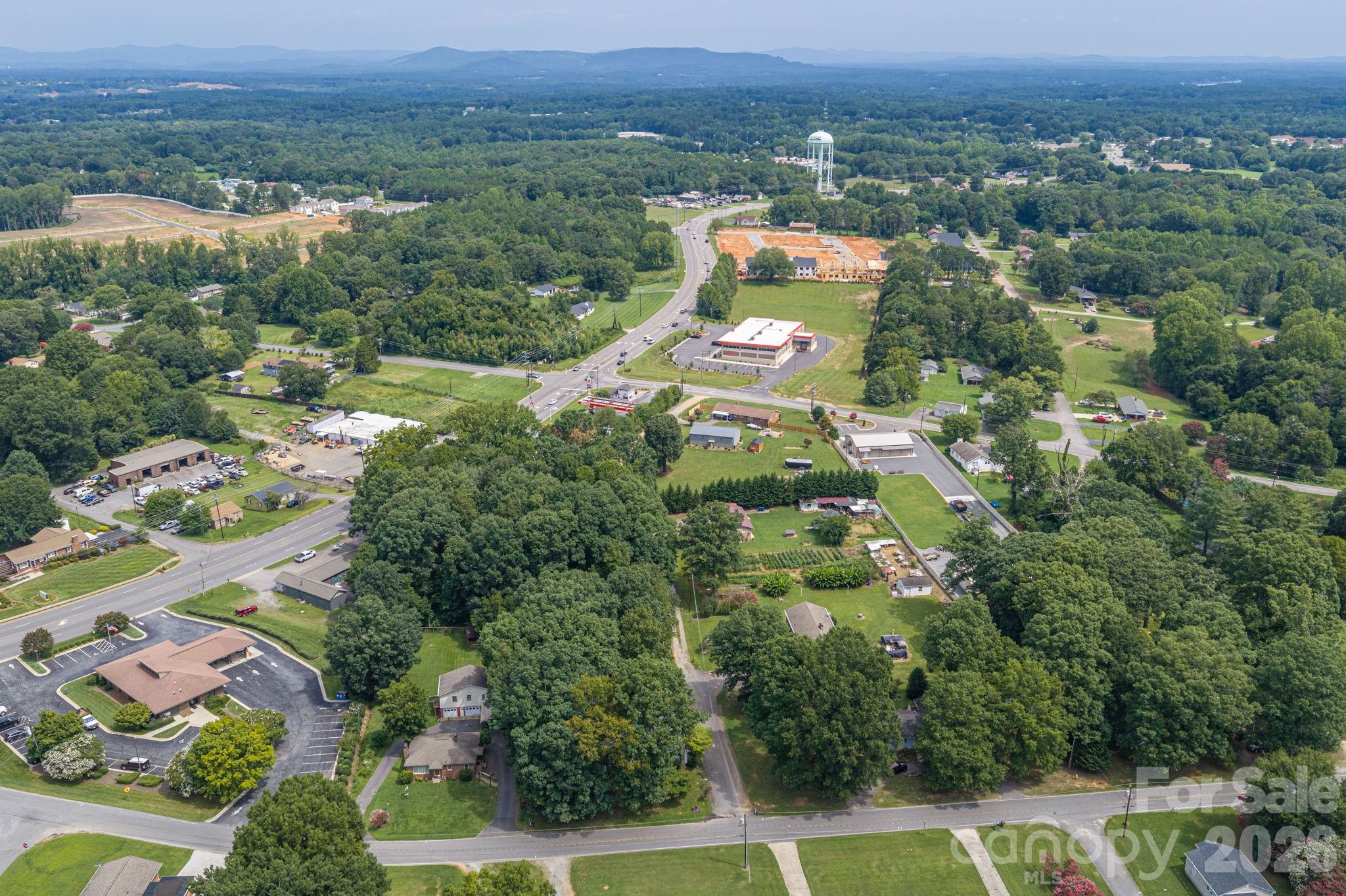 00 Springs Rd NE, Hickory, NC 28601