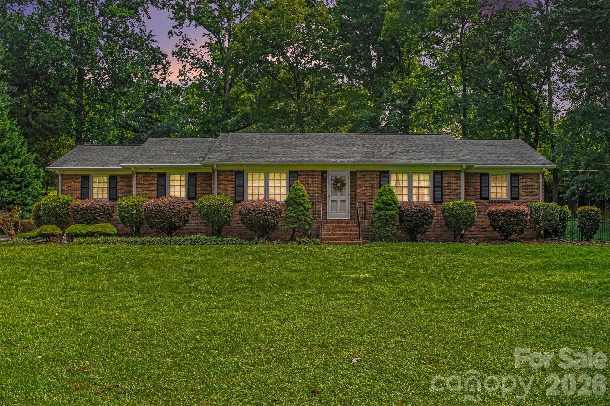 1204 Dumbarton Rd #3, Gastonia, NC 28054
