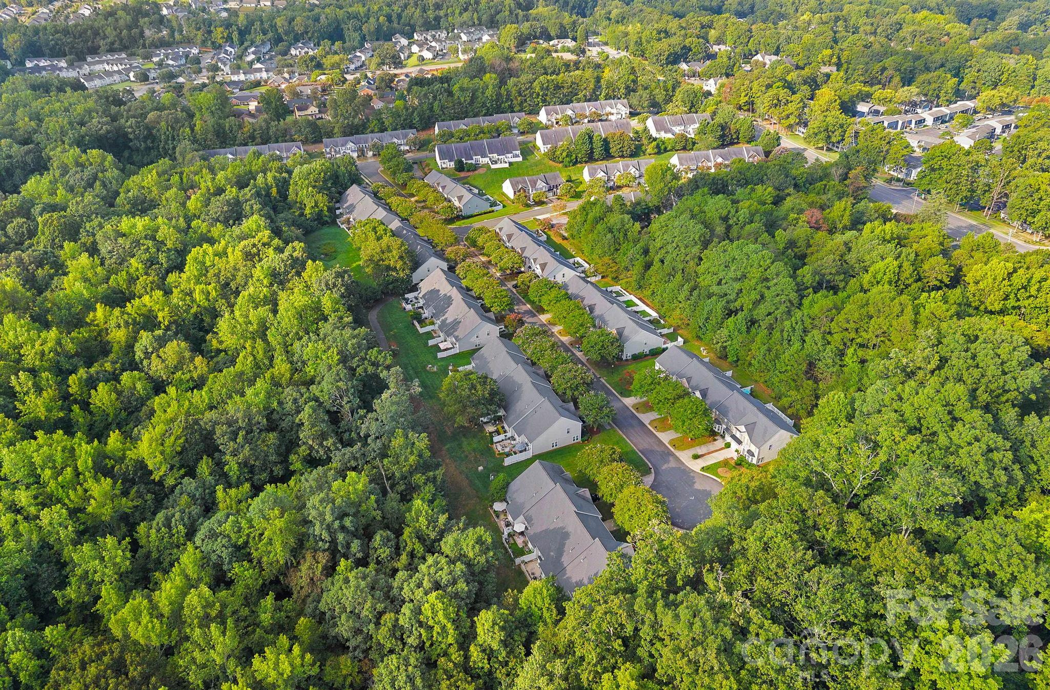 1628 Backcreek Ln, Gastonia, NC 28054