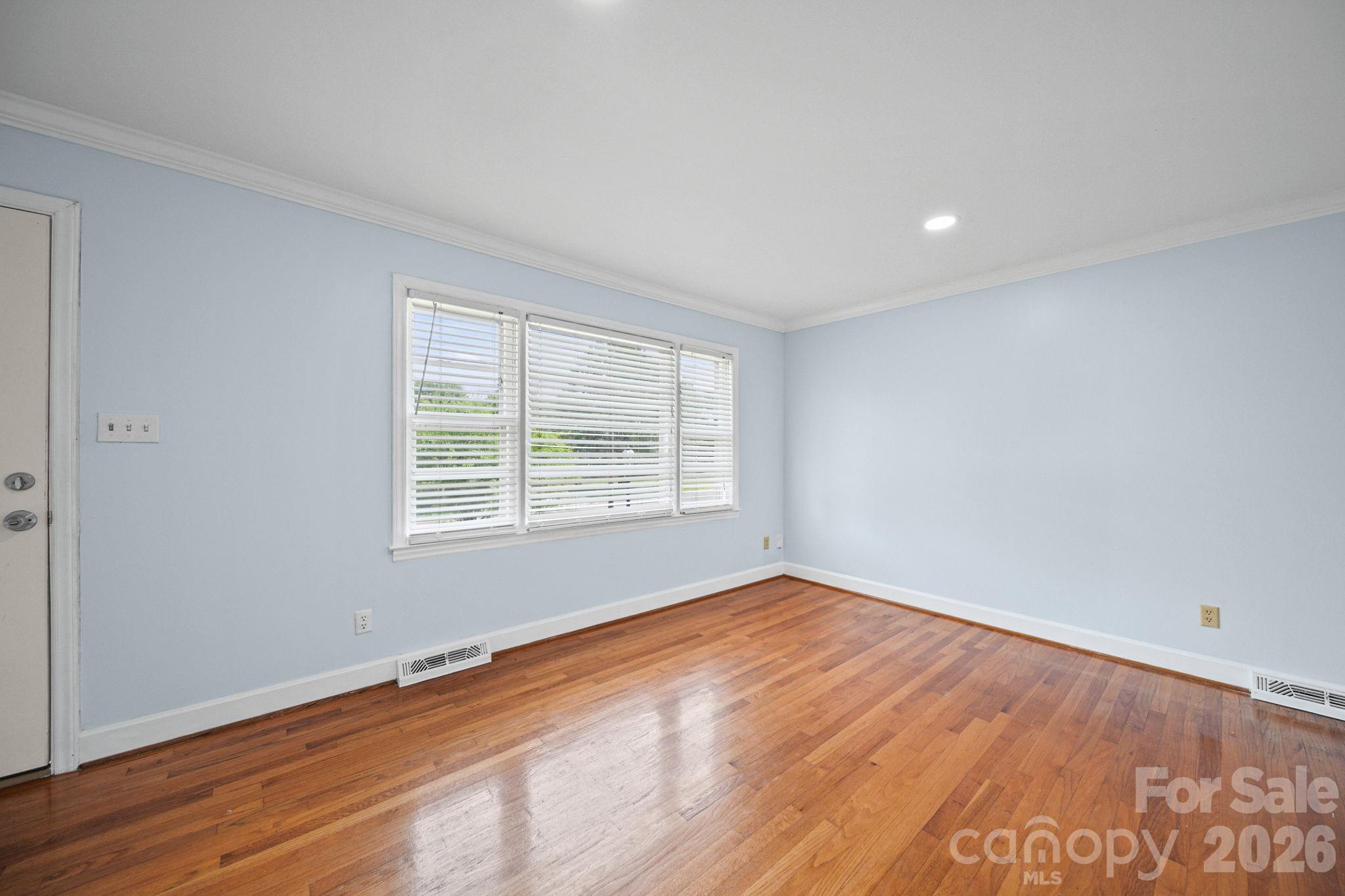 3029 Rosehill Dr, Charlotte, NC 28212