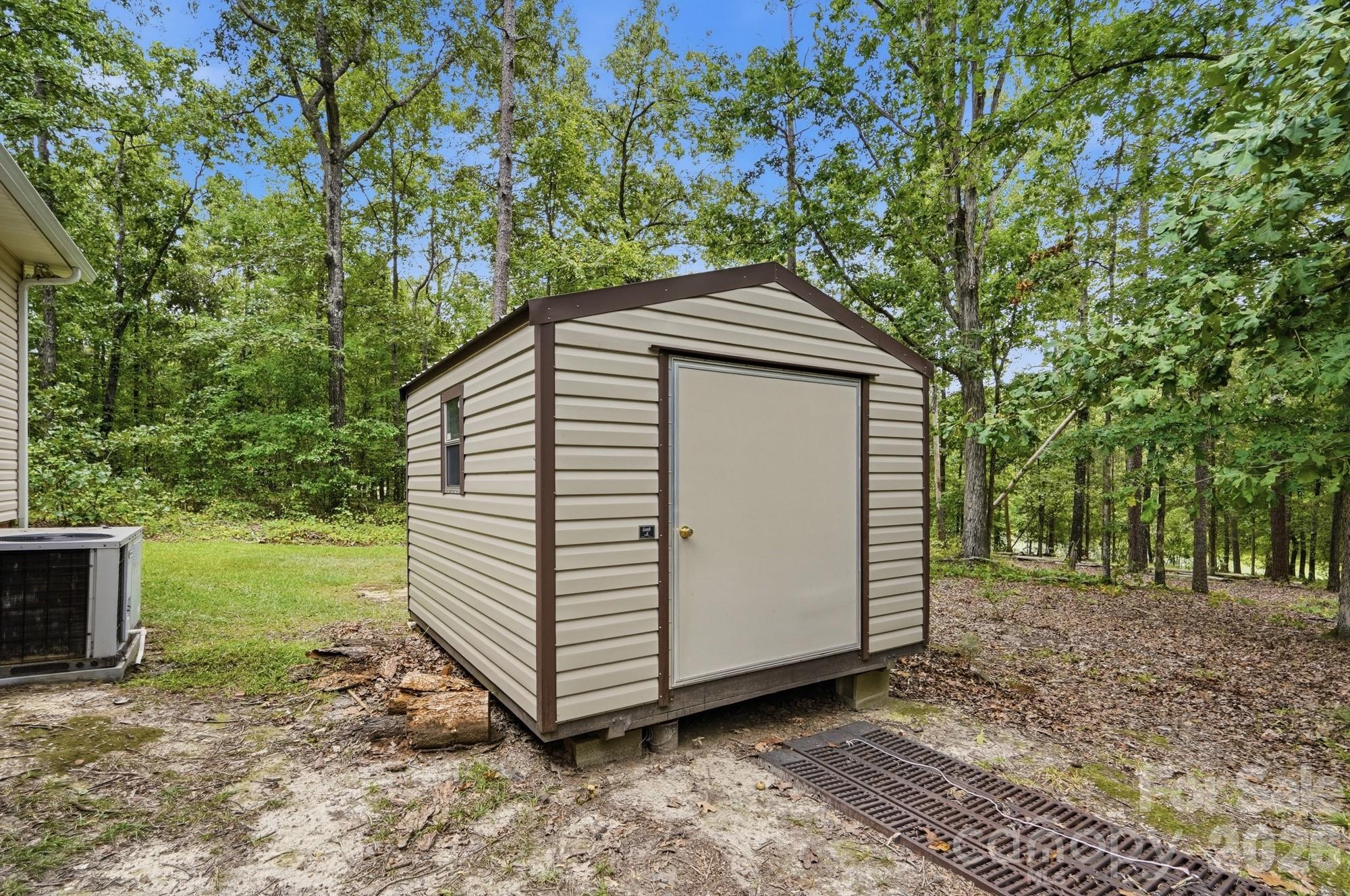897 Community Ln, Lancaster, SC 29720