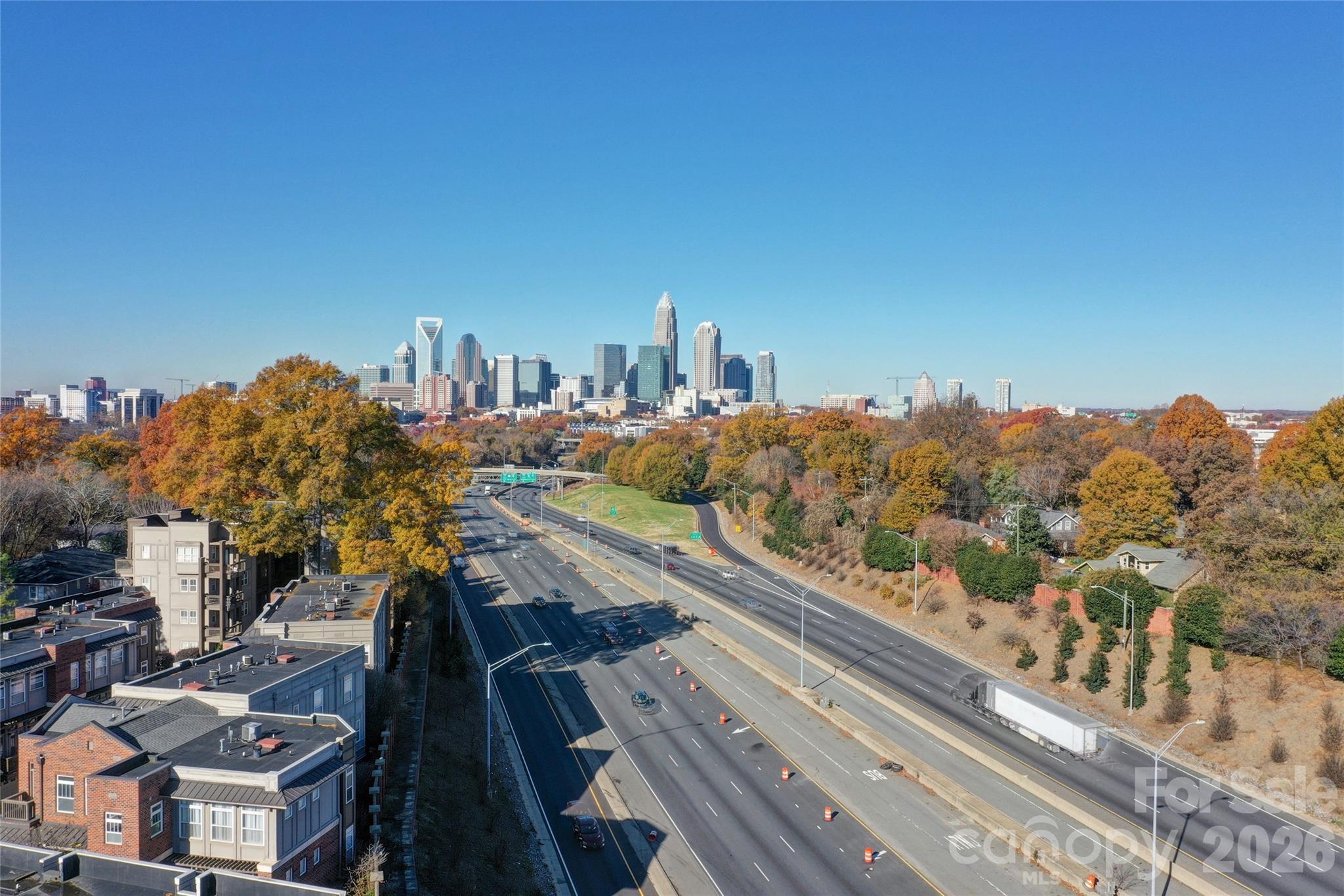 610 Hawthorne Ln, Charlotte, NC 28204