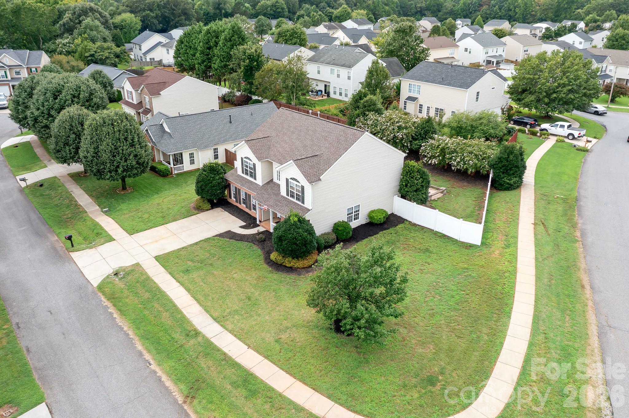 125 Mallory Tai Dr, Lincolnton, NC 28092