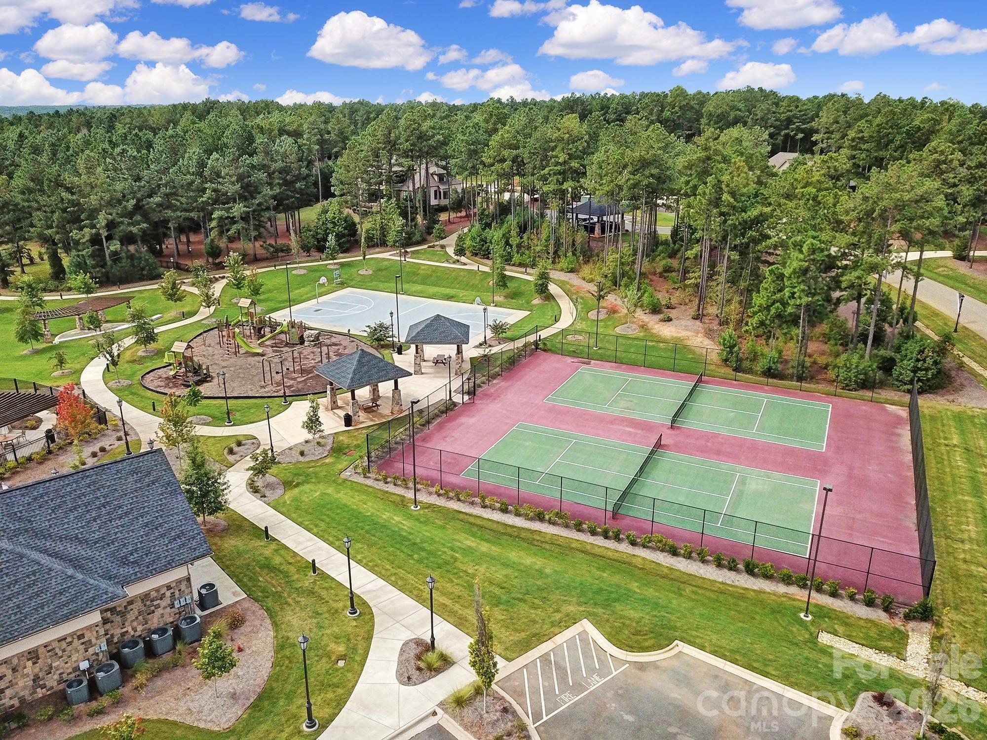 6083 Chimney Bluff Rd, Lancaster, SC 29720