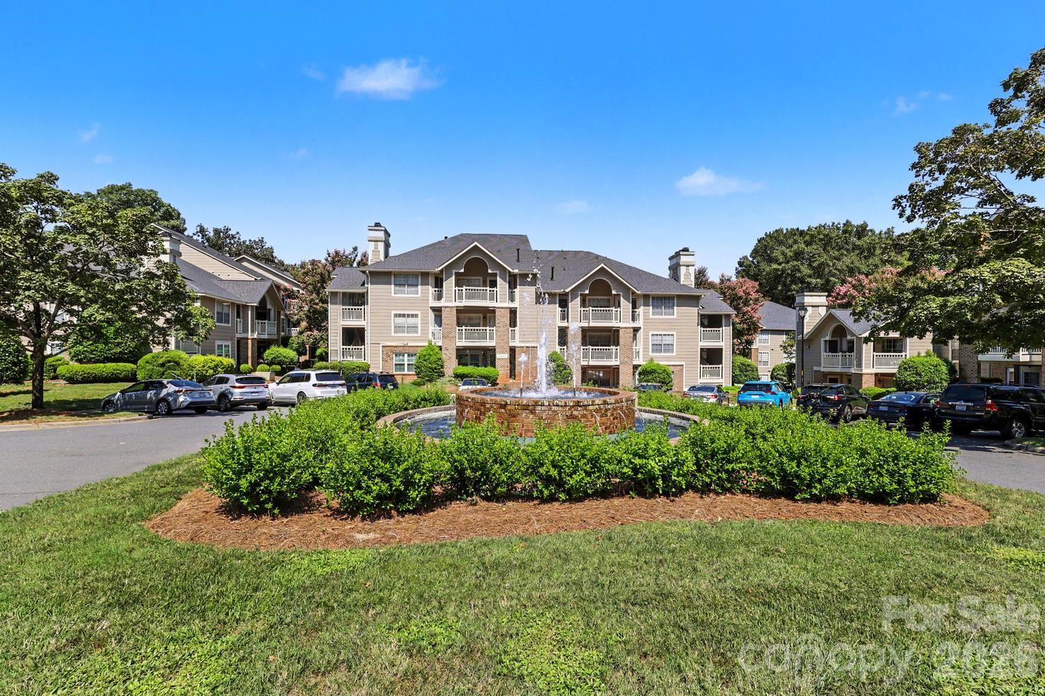 5009 Sharon Rd #I, Charlotte, NC 28210