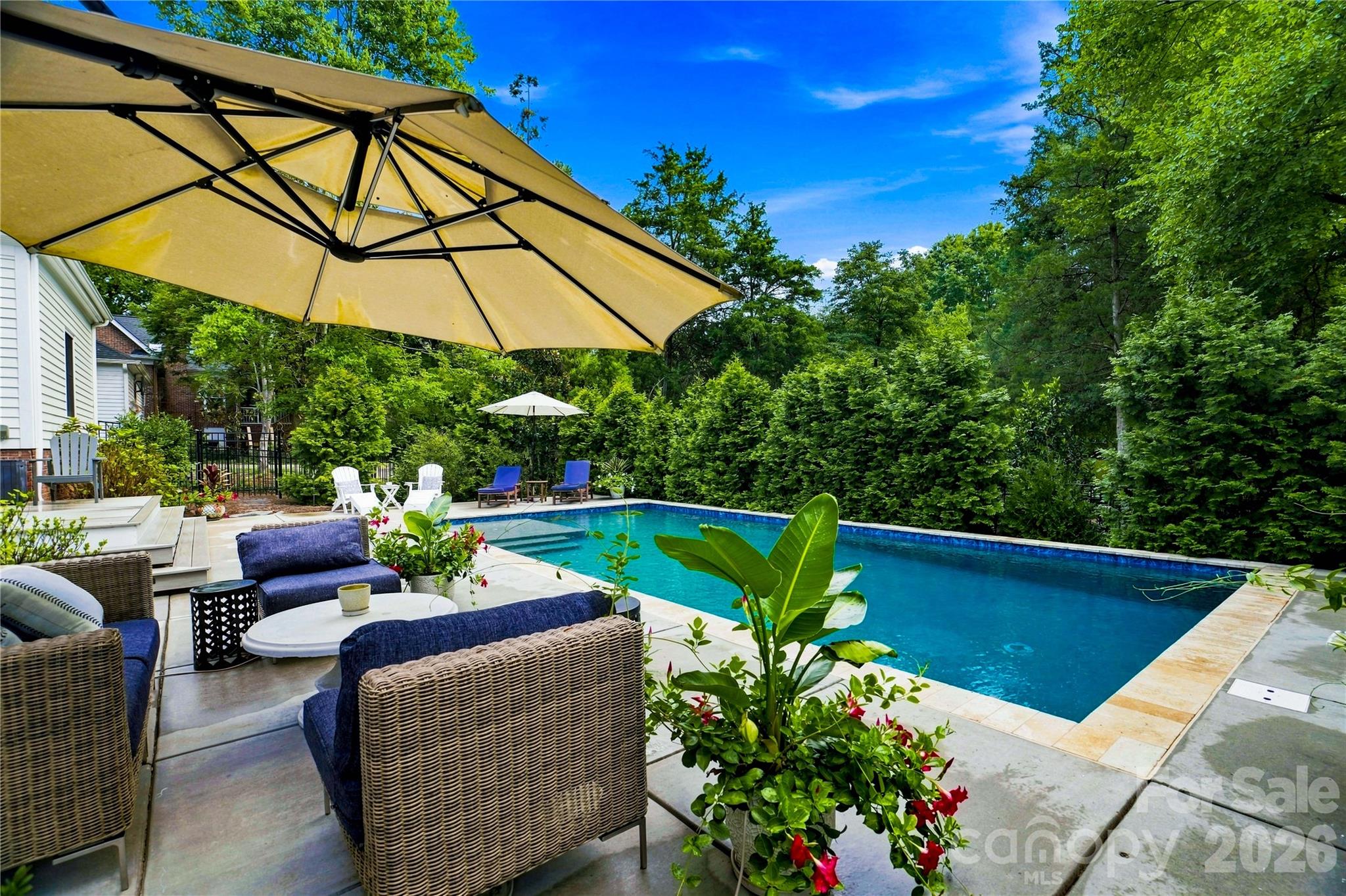 224 N Kimberly Rd, Davidson, NC 28036