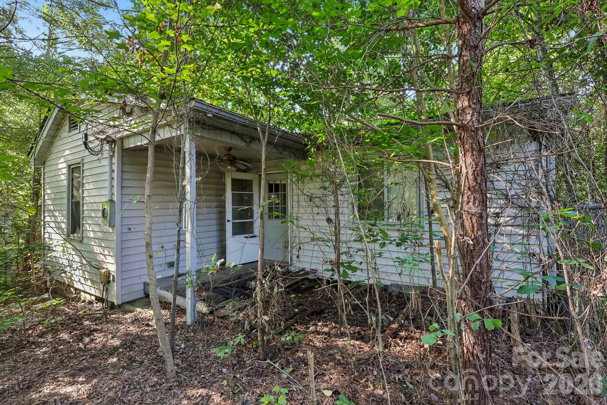 225 Hackett St, Salisbury, NC 28144