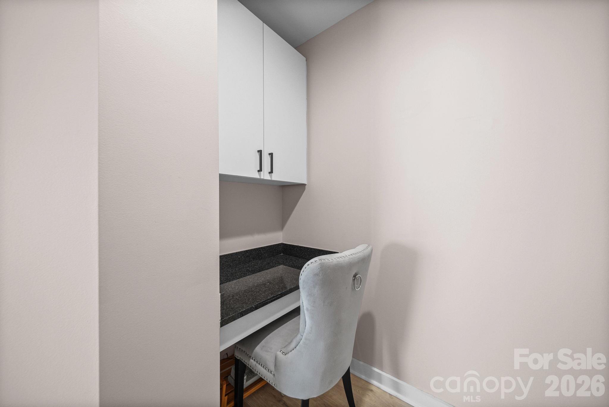 210 N Church St #1414, Charlotte, NC 28202