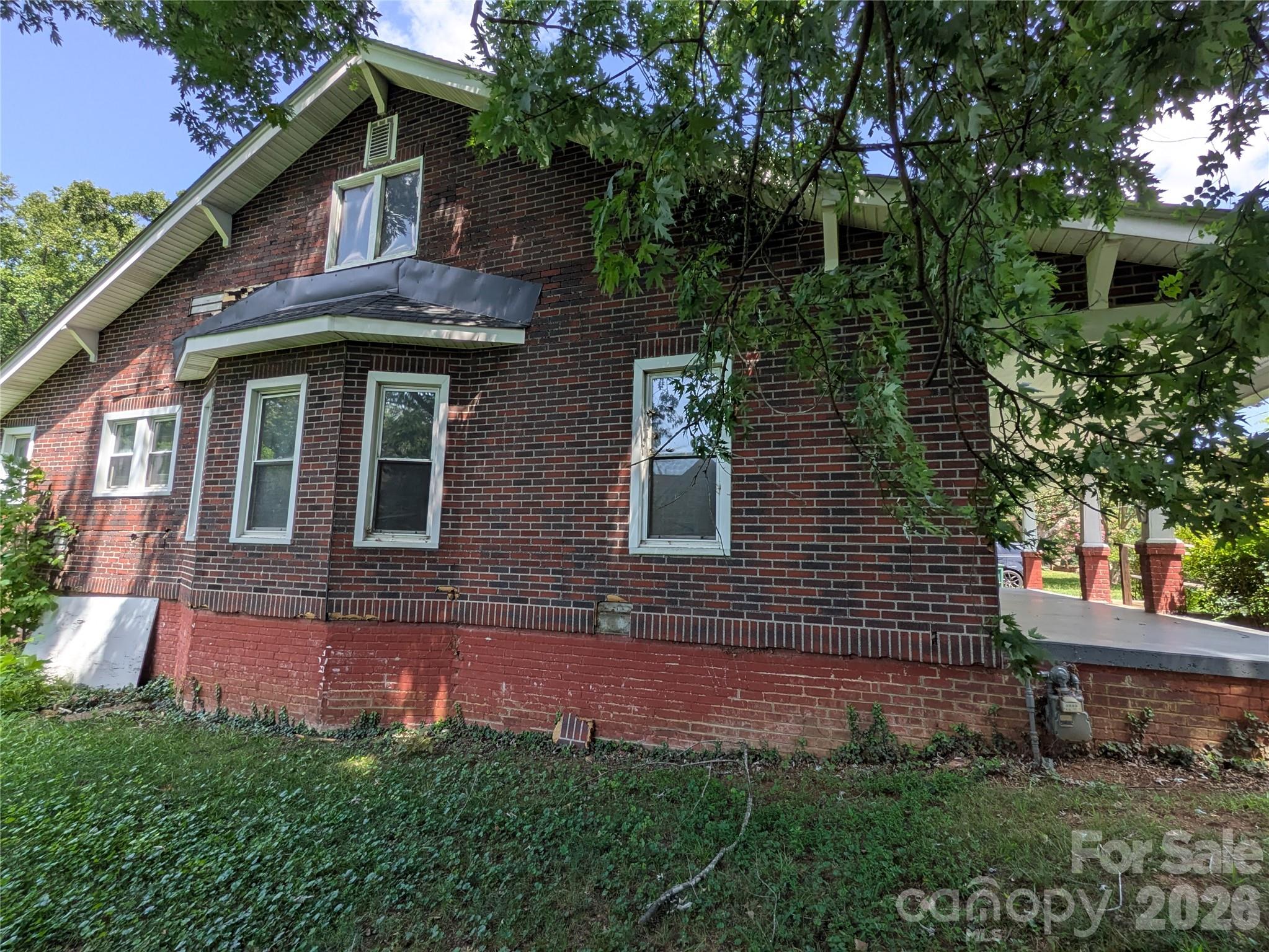 1612 N Main St, Salisbury, NC 28144