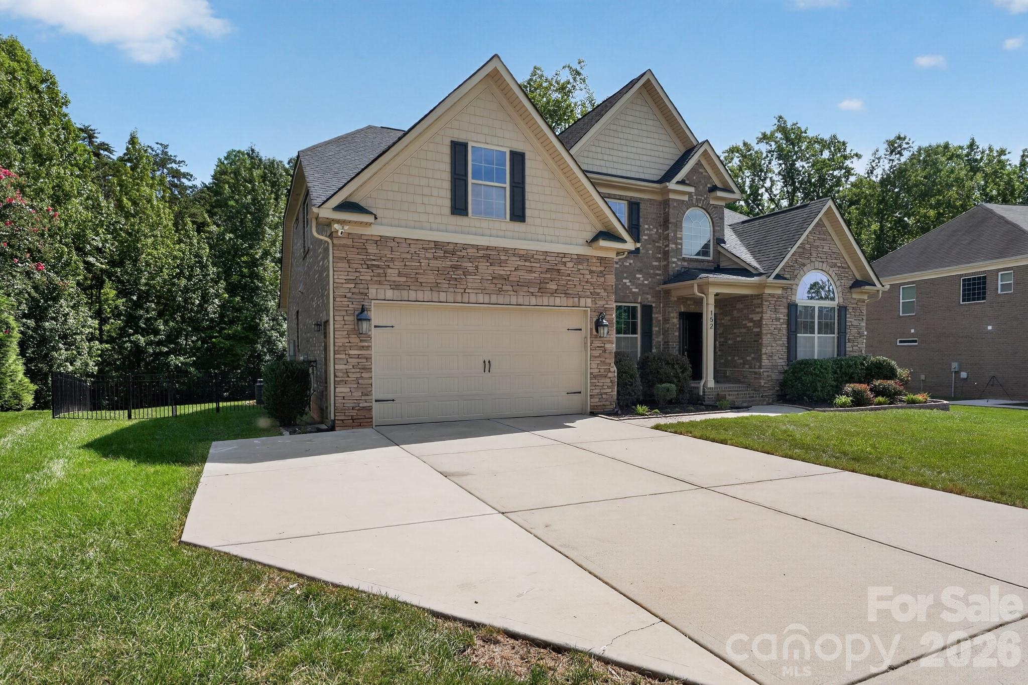 152 Kentmere Ln, Clover, SC 29710