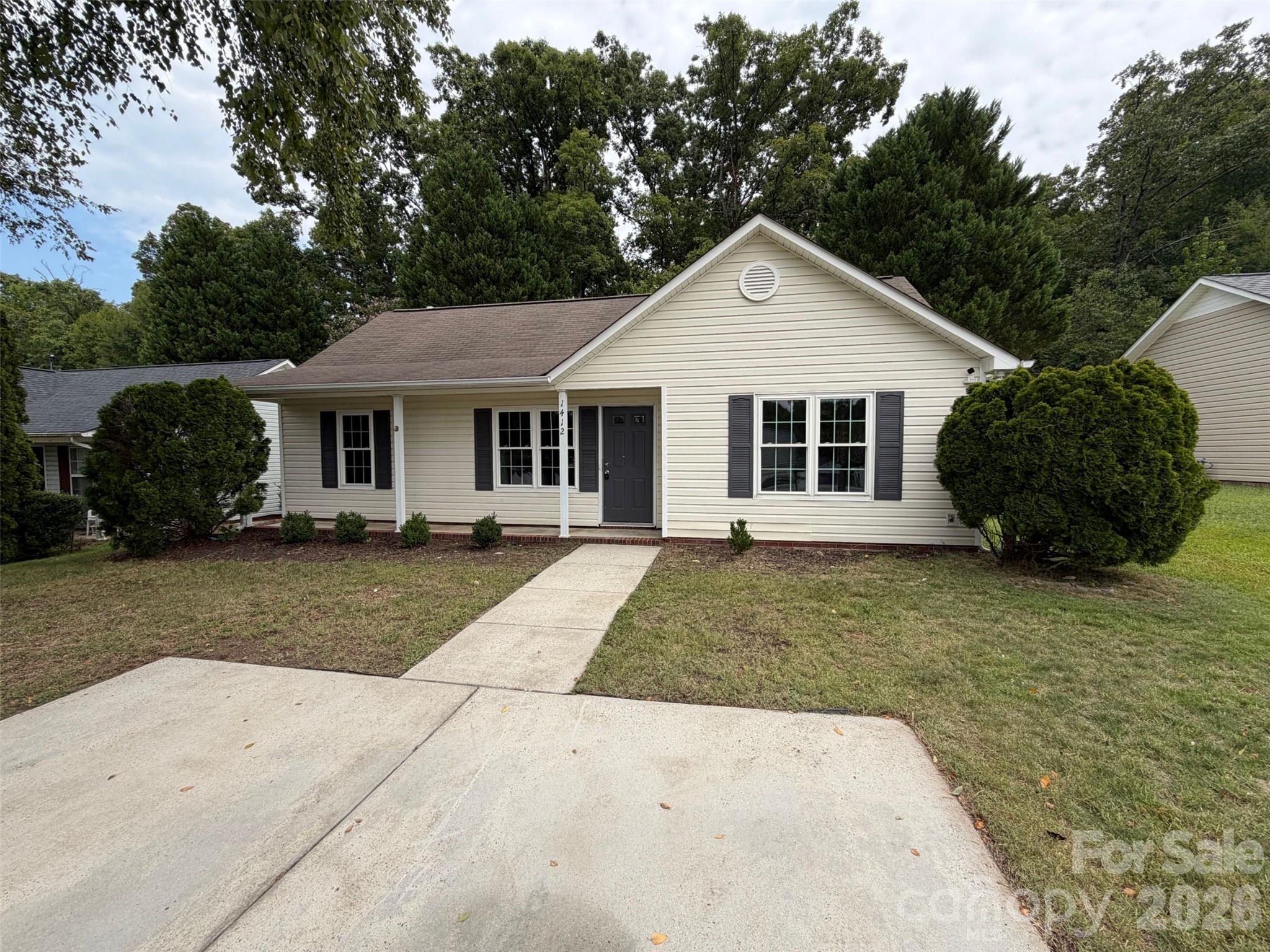 1412 Bells Knox Rd, Charlotte, NC 28214