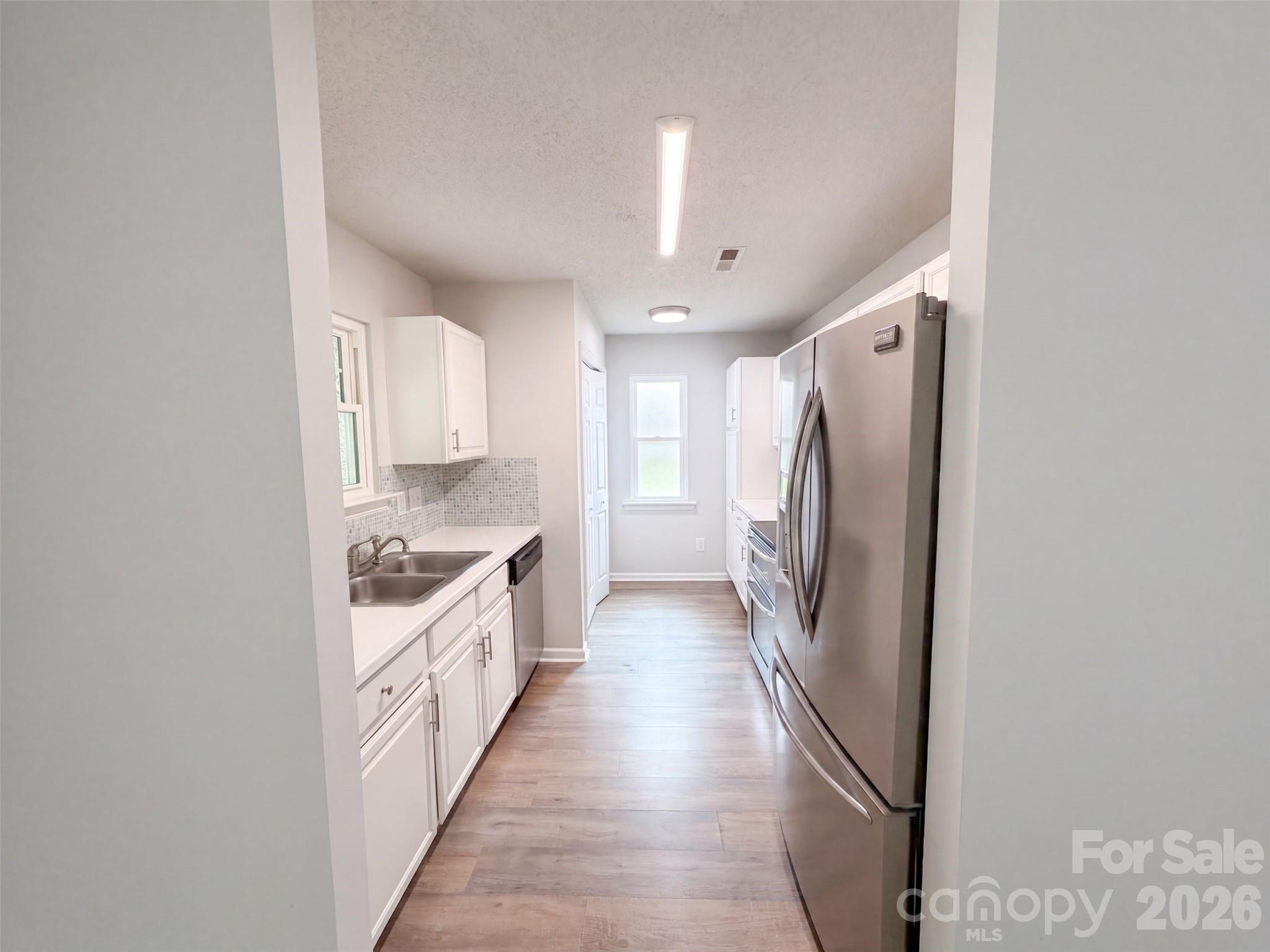 1412 Bells Knox Rd, Charlotte, NC 28214
