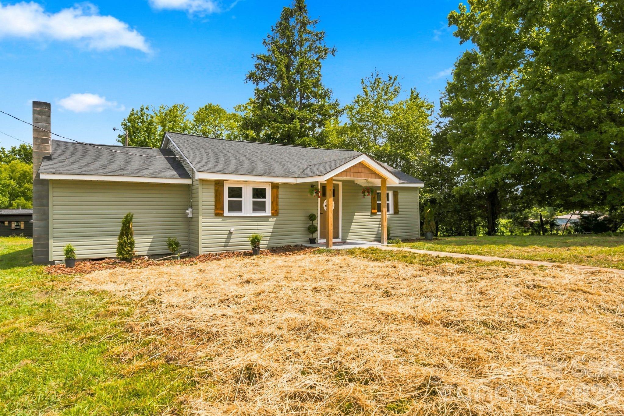 1325 King Rd, Salisbury, NC 28146