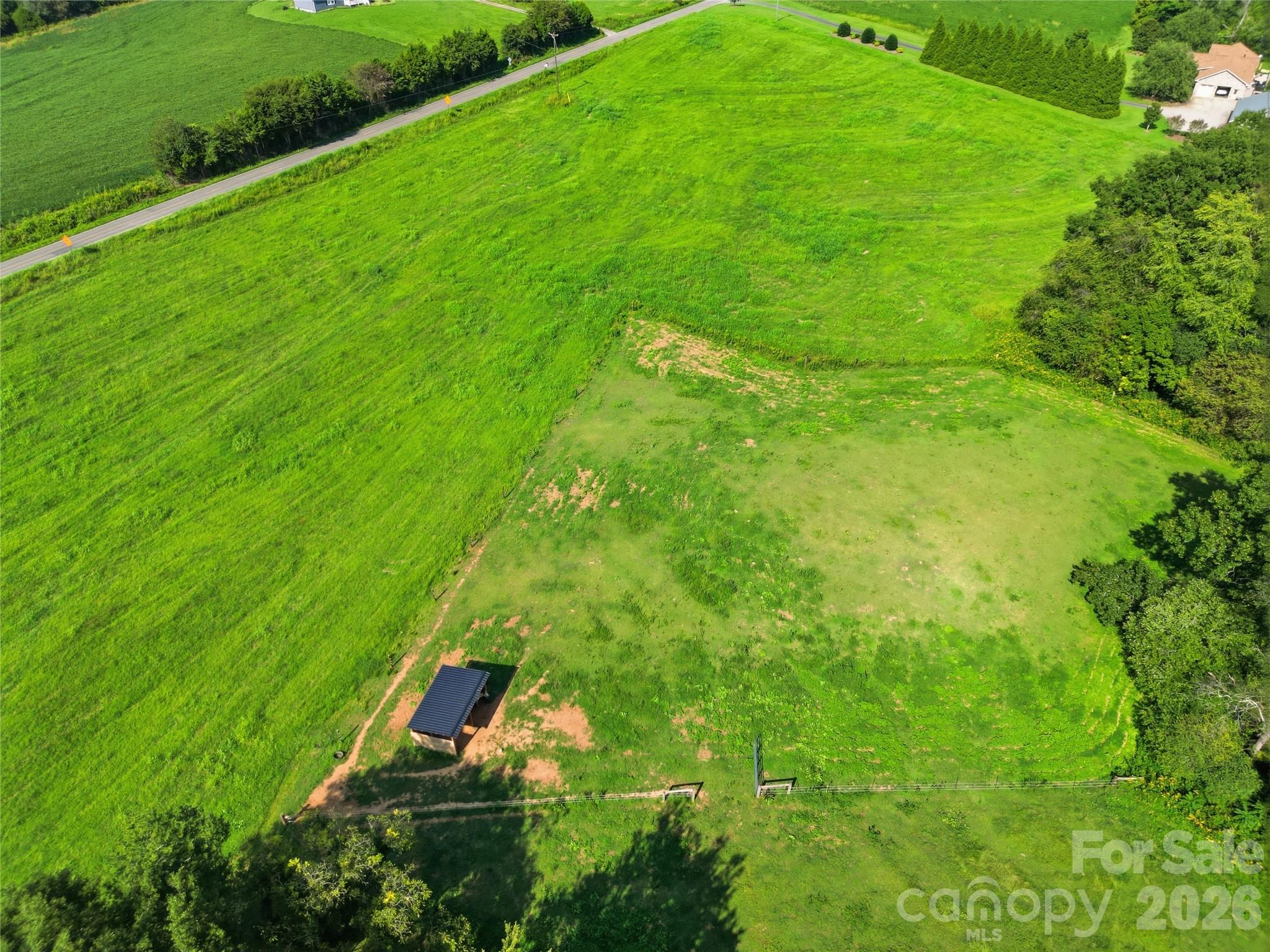 594 Rash Rd, Olin, NC 28660