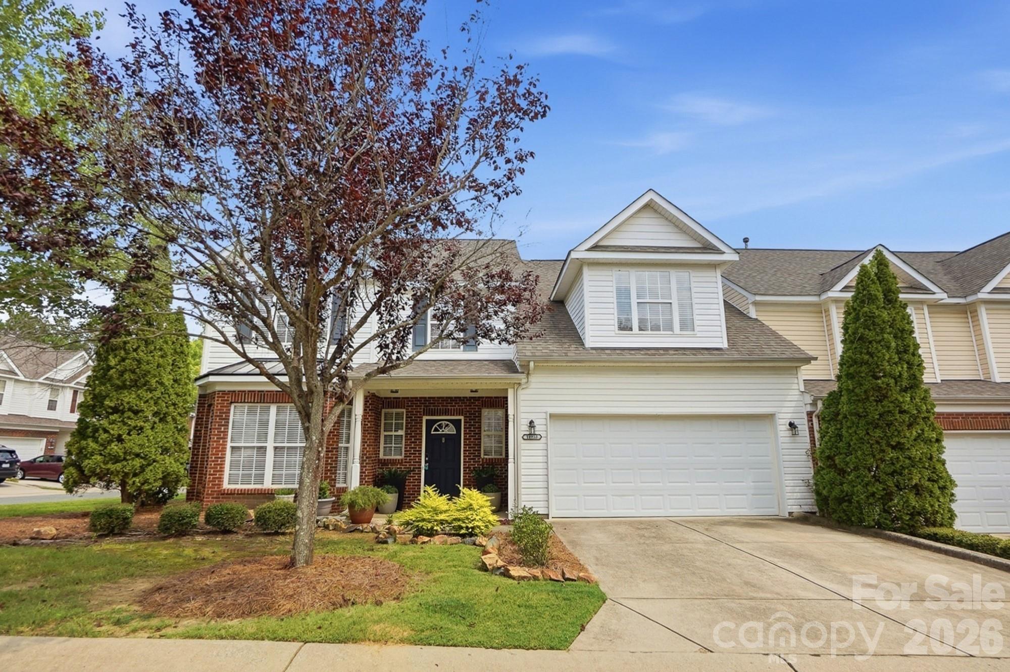 10933 Stone Trail Rd, Charlotte, NC 28213