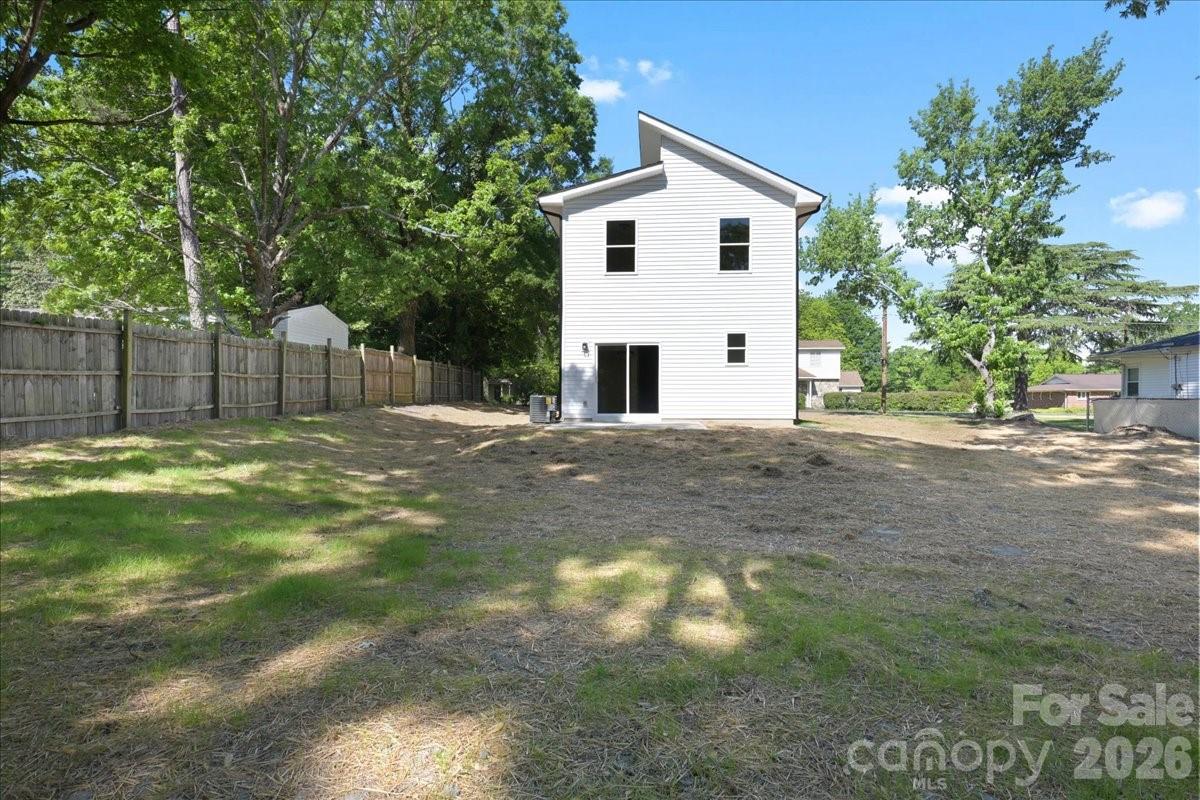 2108 Moose Rd, Kannapolis, NC 28083