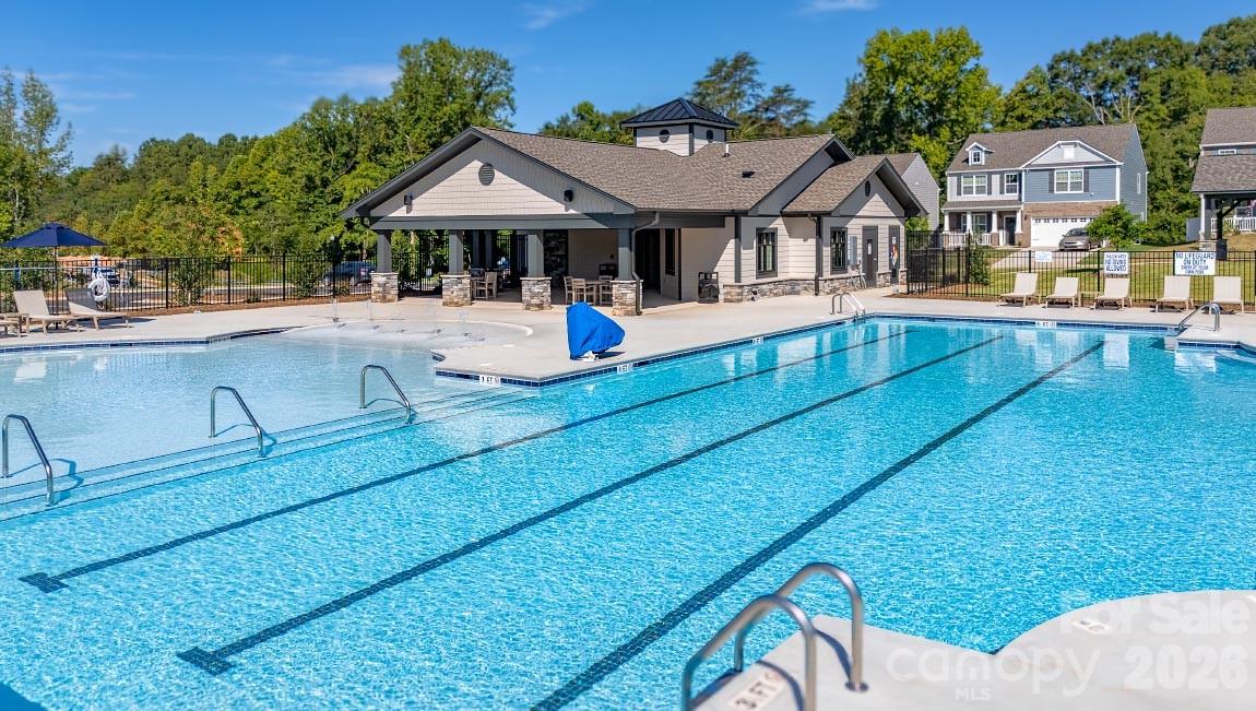 930 Two Brothers Ln, York, SC 29745
