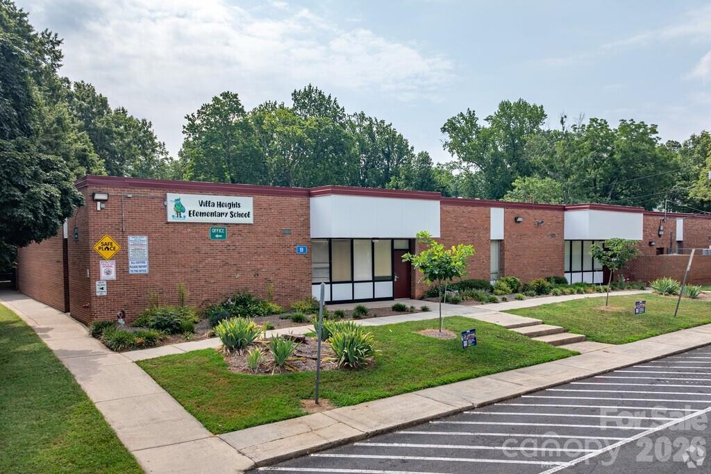 1920 Pegram St, Charlotte, NC 28205