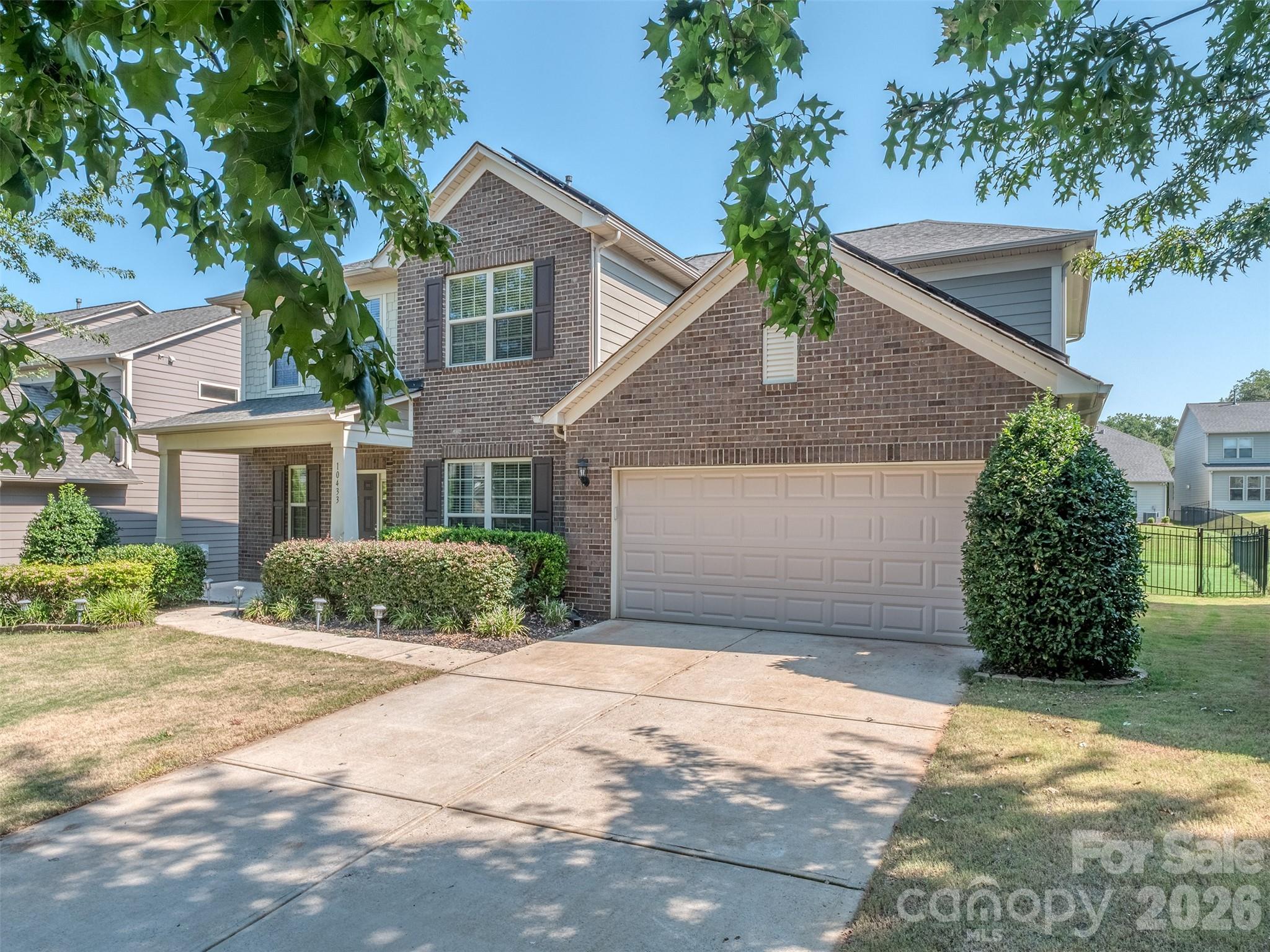 10433 Honeyfur Ct, Charlotte, NC 28278