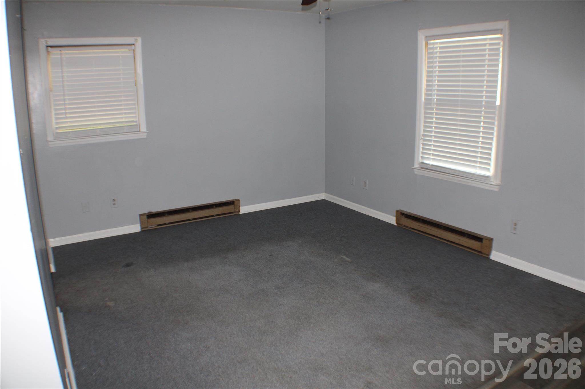 6791 Glover Ln, Stanley, NC 28164