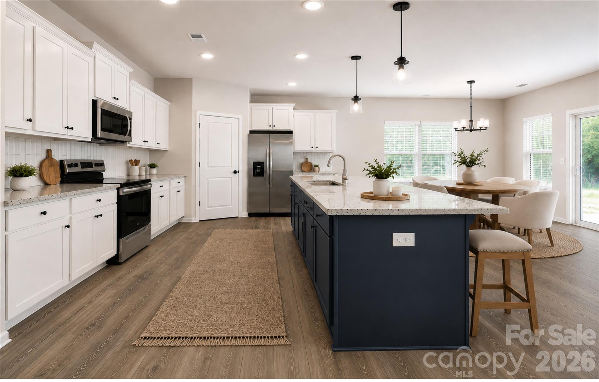 2231 Dardan Woods Dr, Charlotte, NC 28215