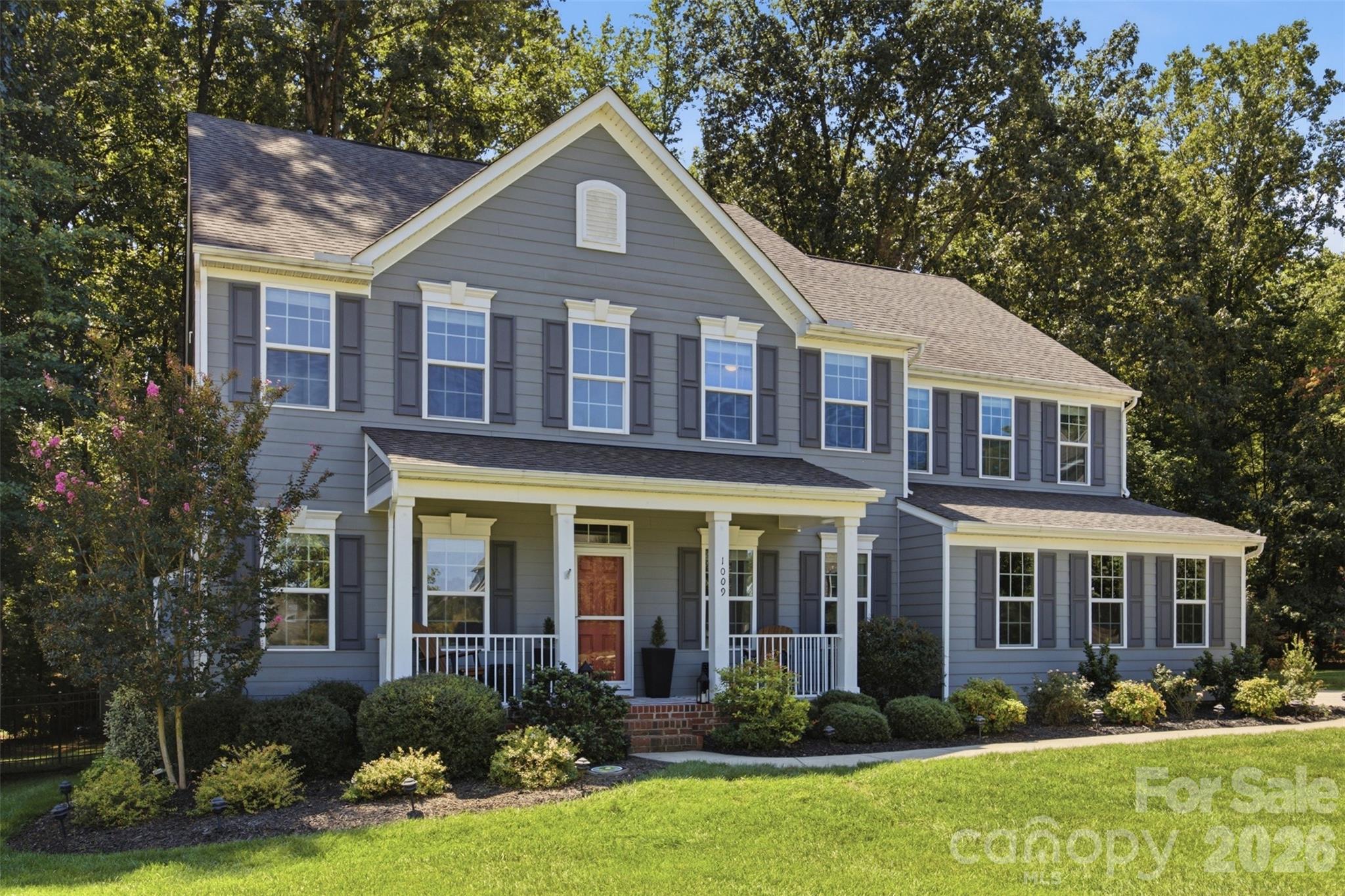 1009 Brookmeade Dr, Waxhaw, NC 28173