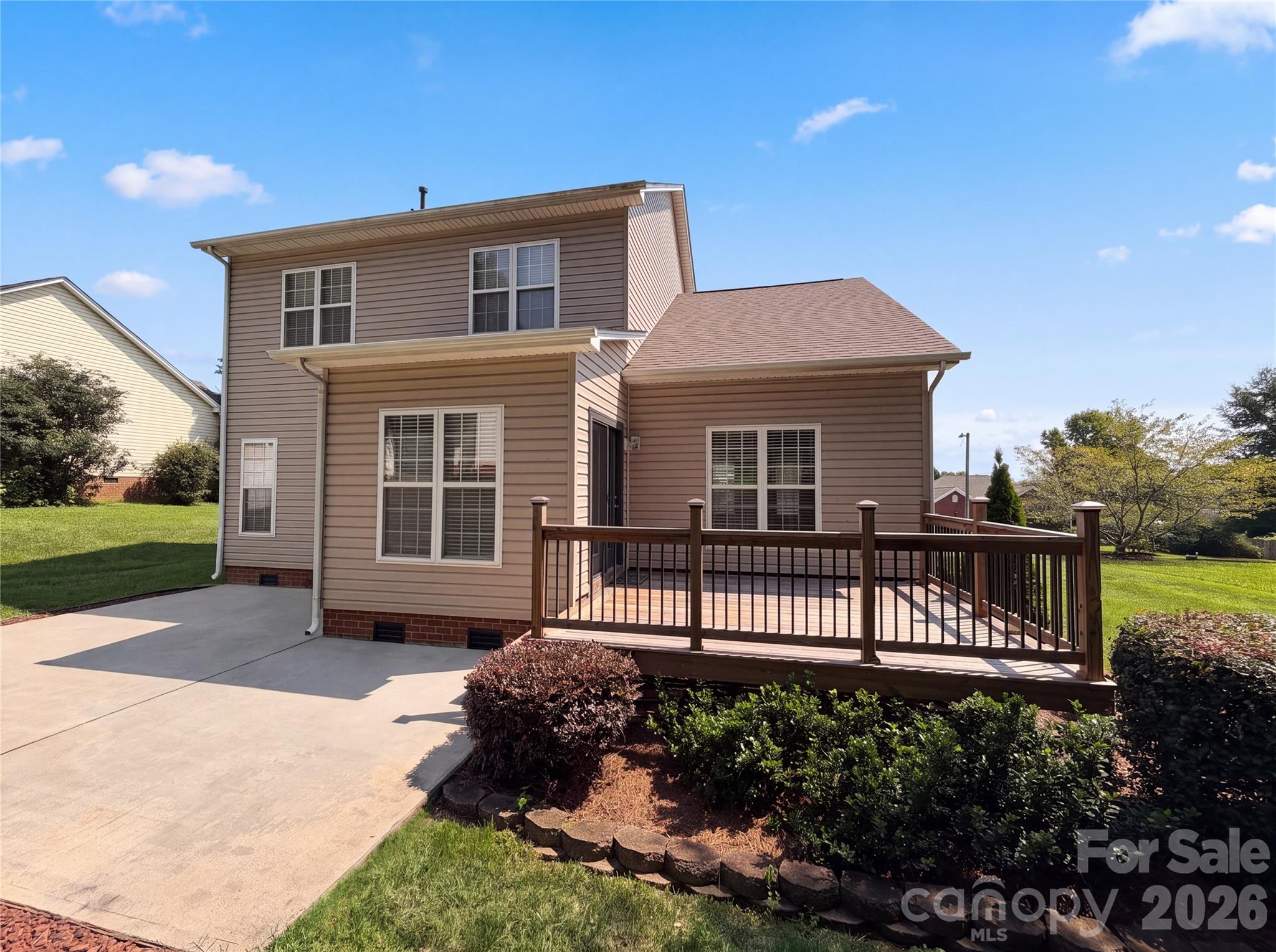 209 Silver Birch Ln, Mount Holly, NC 28120
