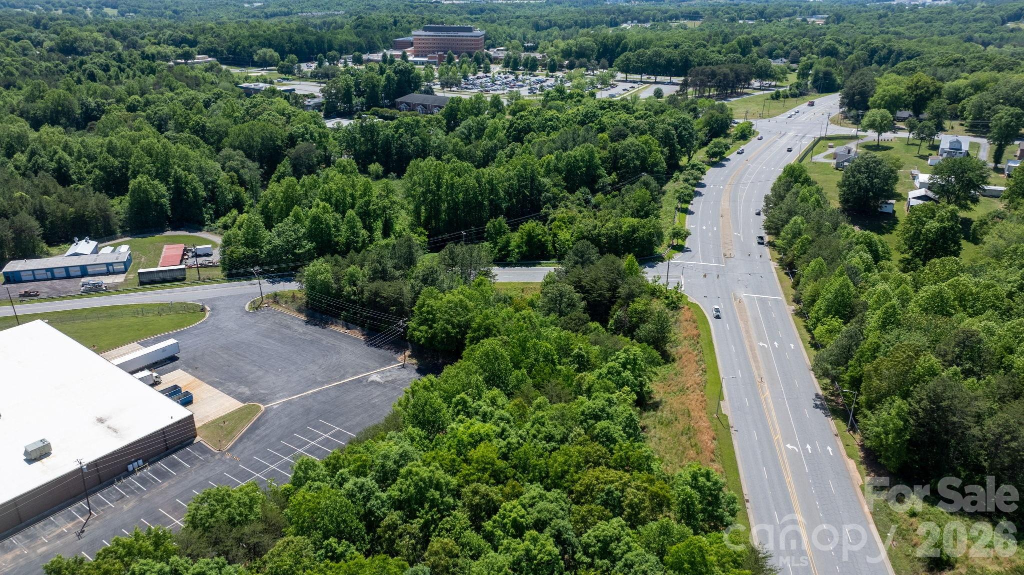1610 1st St W, Conover, NC 28613