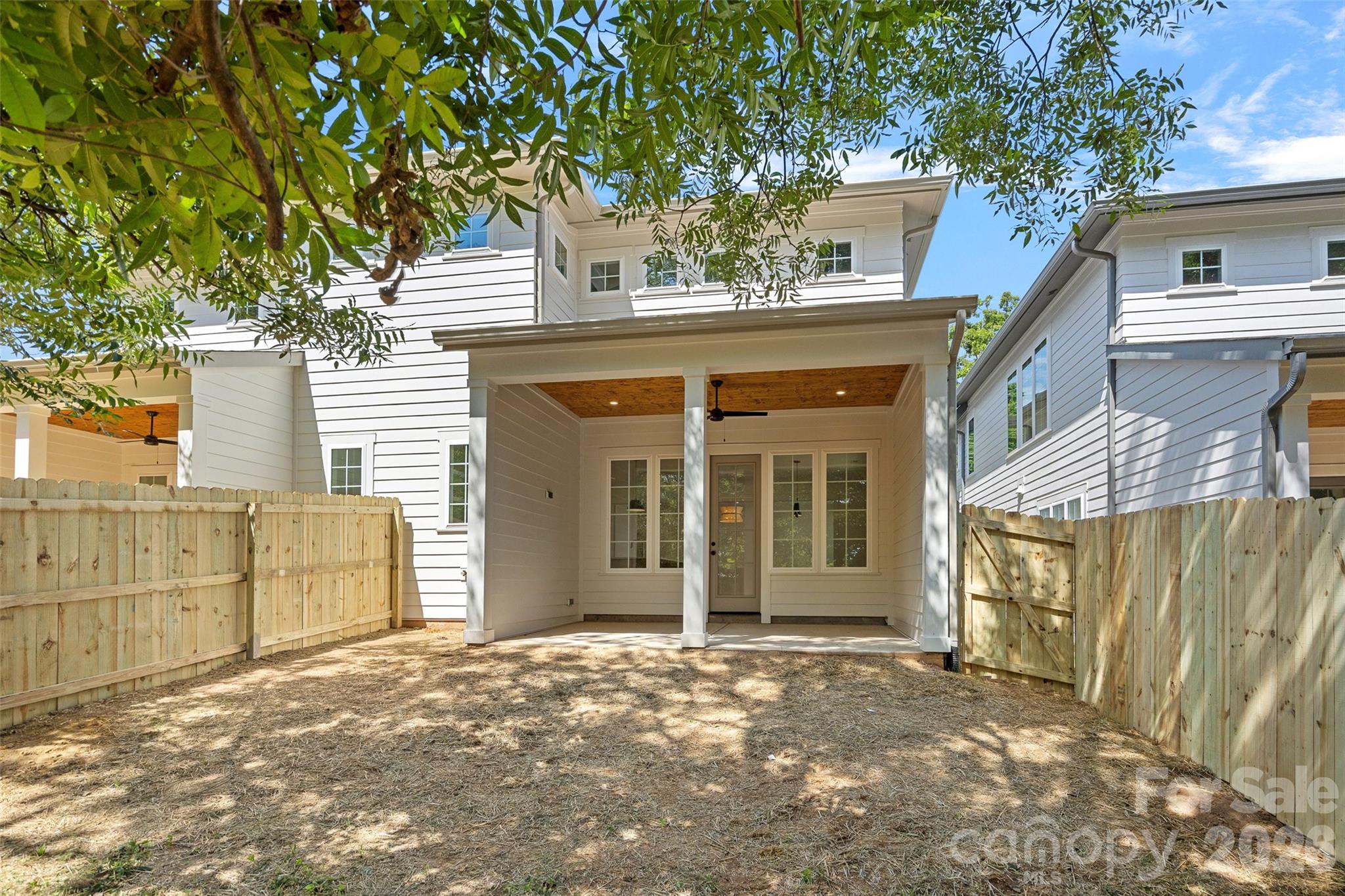 2902 Dogwood Ave, Charlotte, NC 28206