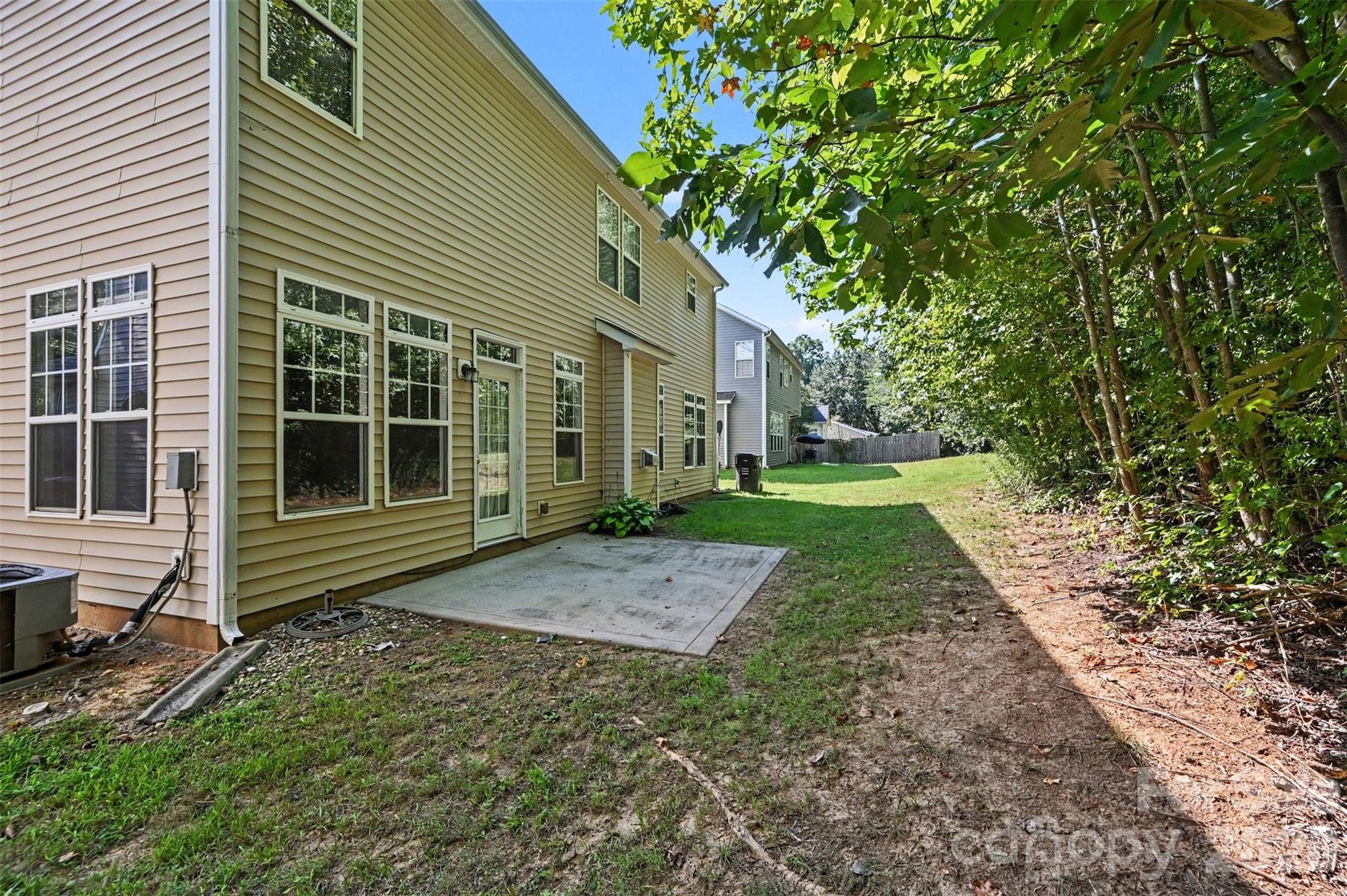1745 Wilburn Park Ln NW, Charlotte, NC 28269