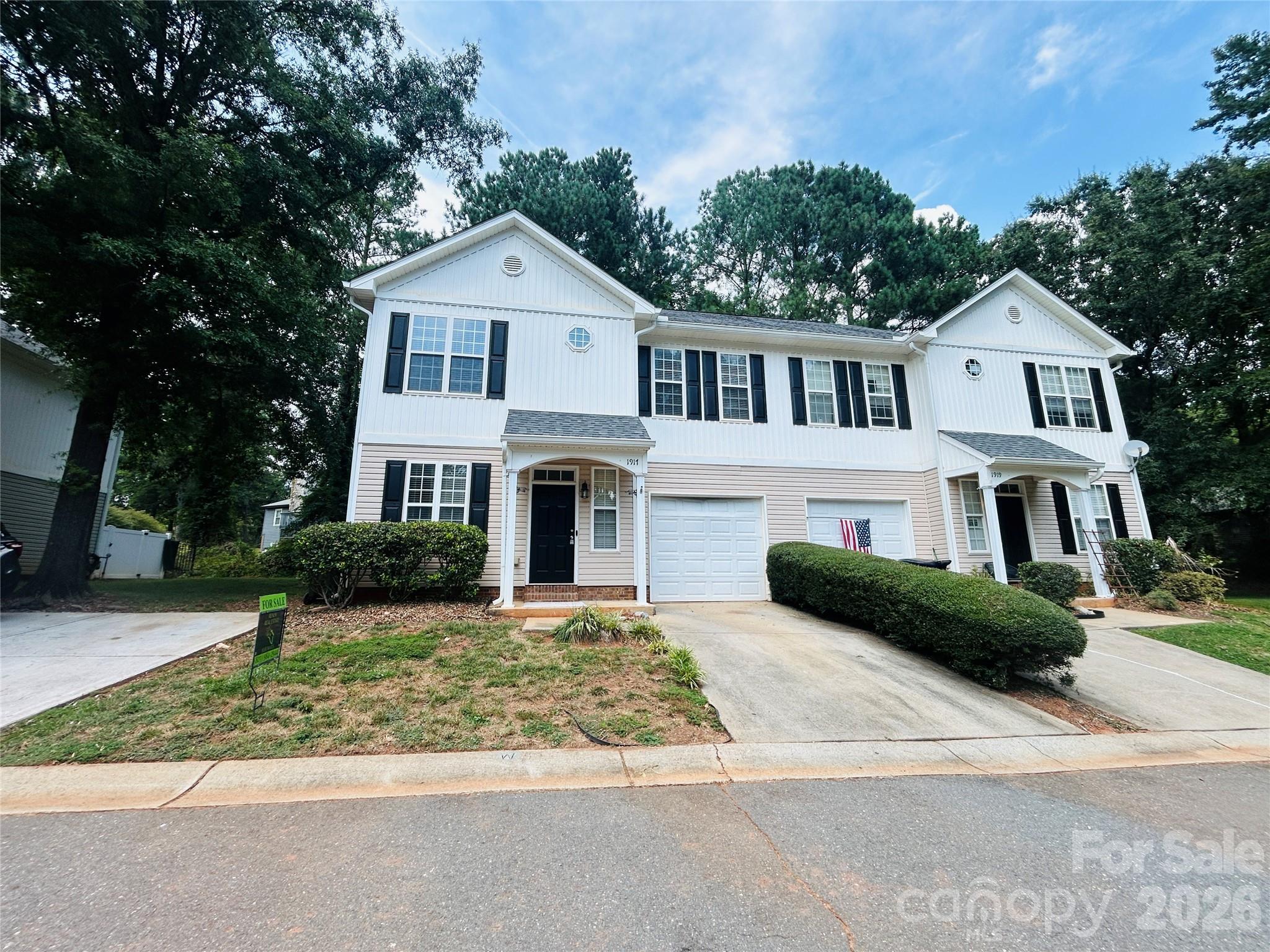 1917 Bellflower Dr, Fort Mill, SC 29715