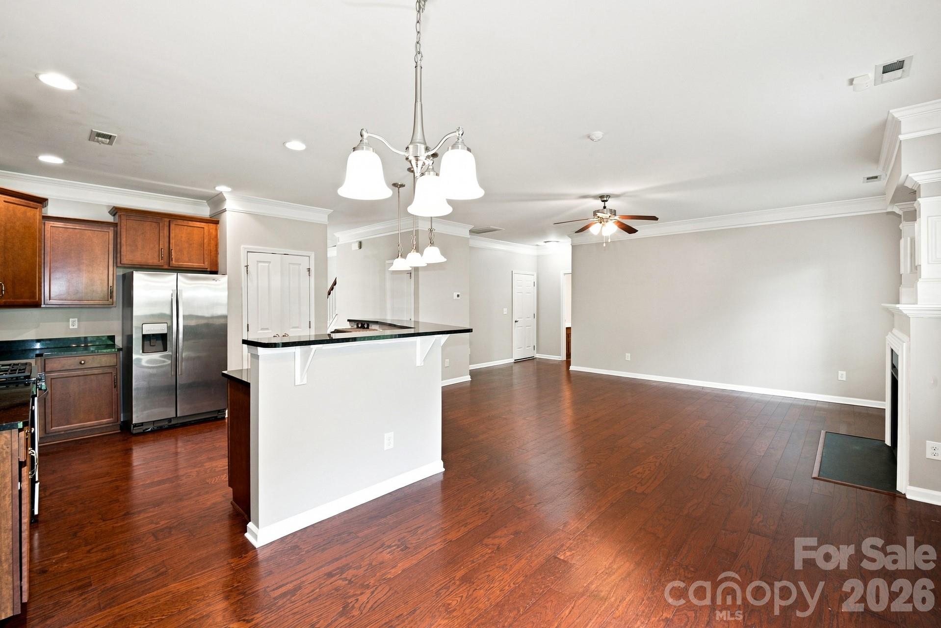 9320 Gentle Stream Ln, Charlotte, NC 28214