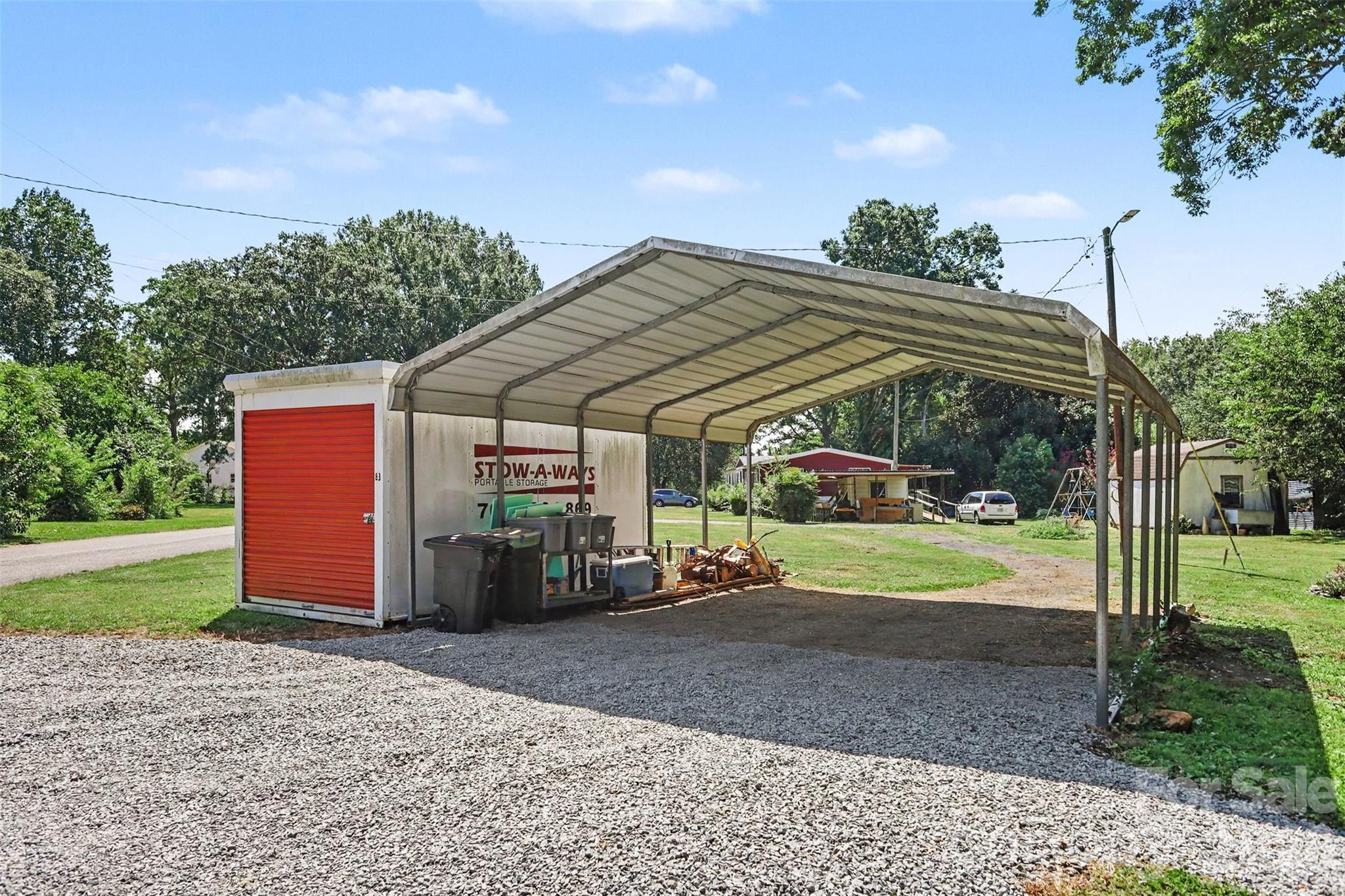 801 W Catawba Ave, Mount Holly, NC 28120