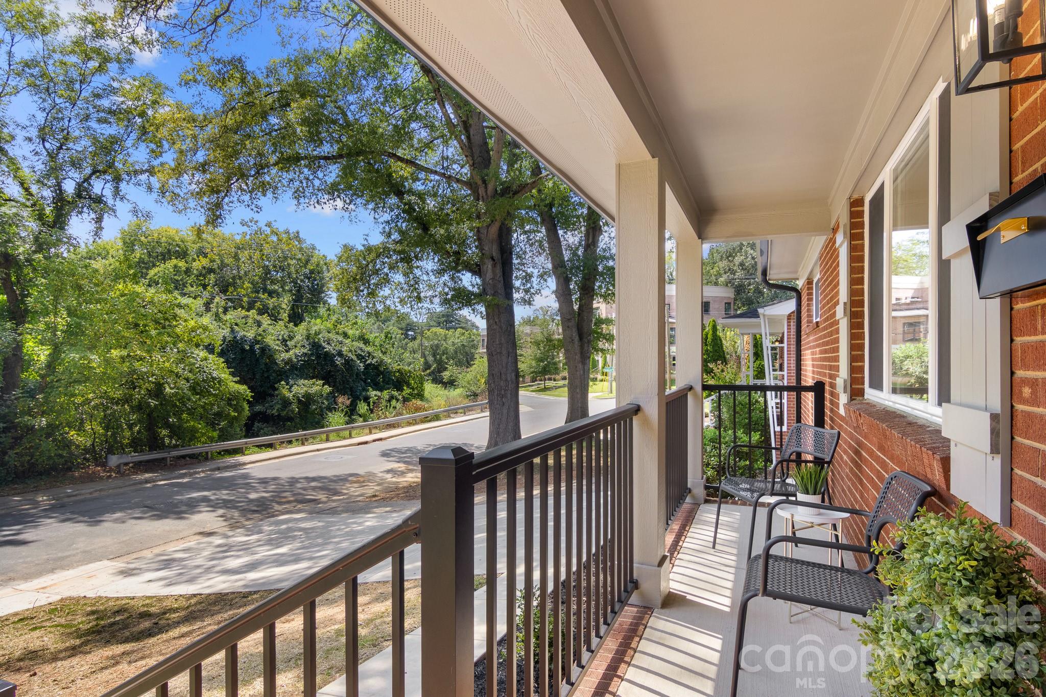 546 W Kingston Ave, Charlotte, NC 28203