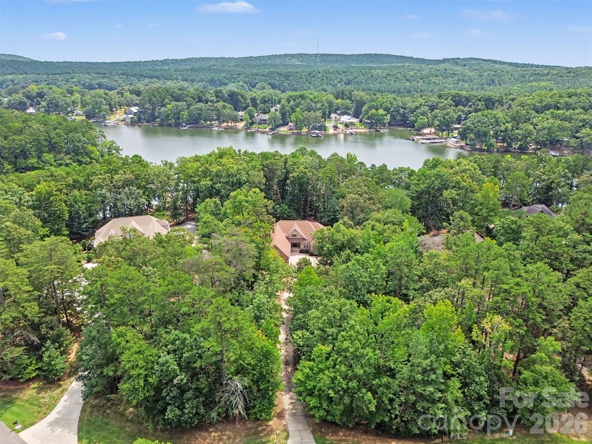 1208 Emerald Bay Dr, Salisbury, NC 28146