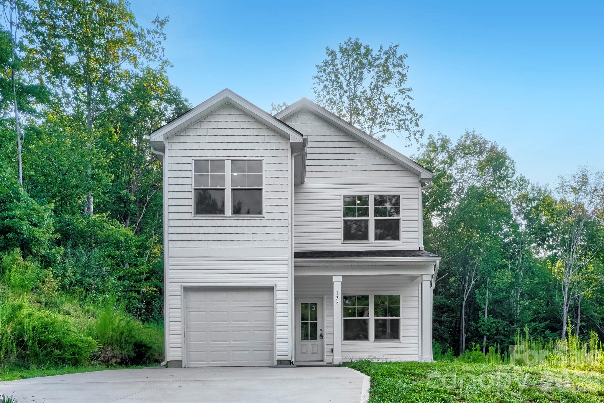 178 E Panther Creek Rd, Troutman, NC 28166