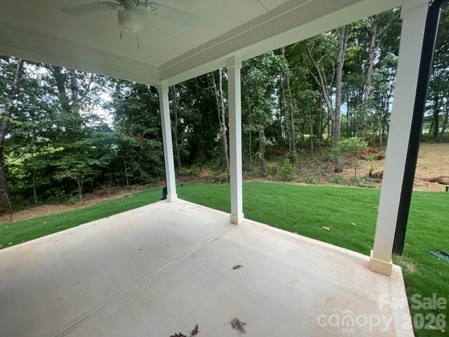 130 E Springhouse Ct #14, Statesville, NC 28625