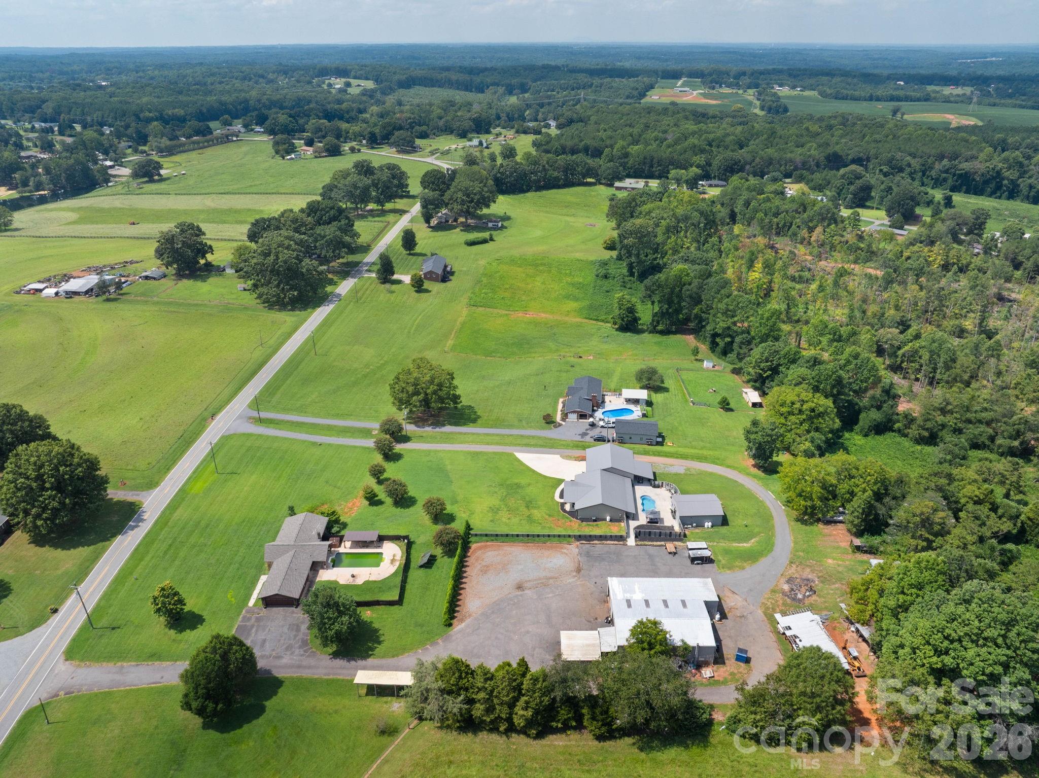 7562 Long Island Rd, Catawba, NC 28609