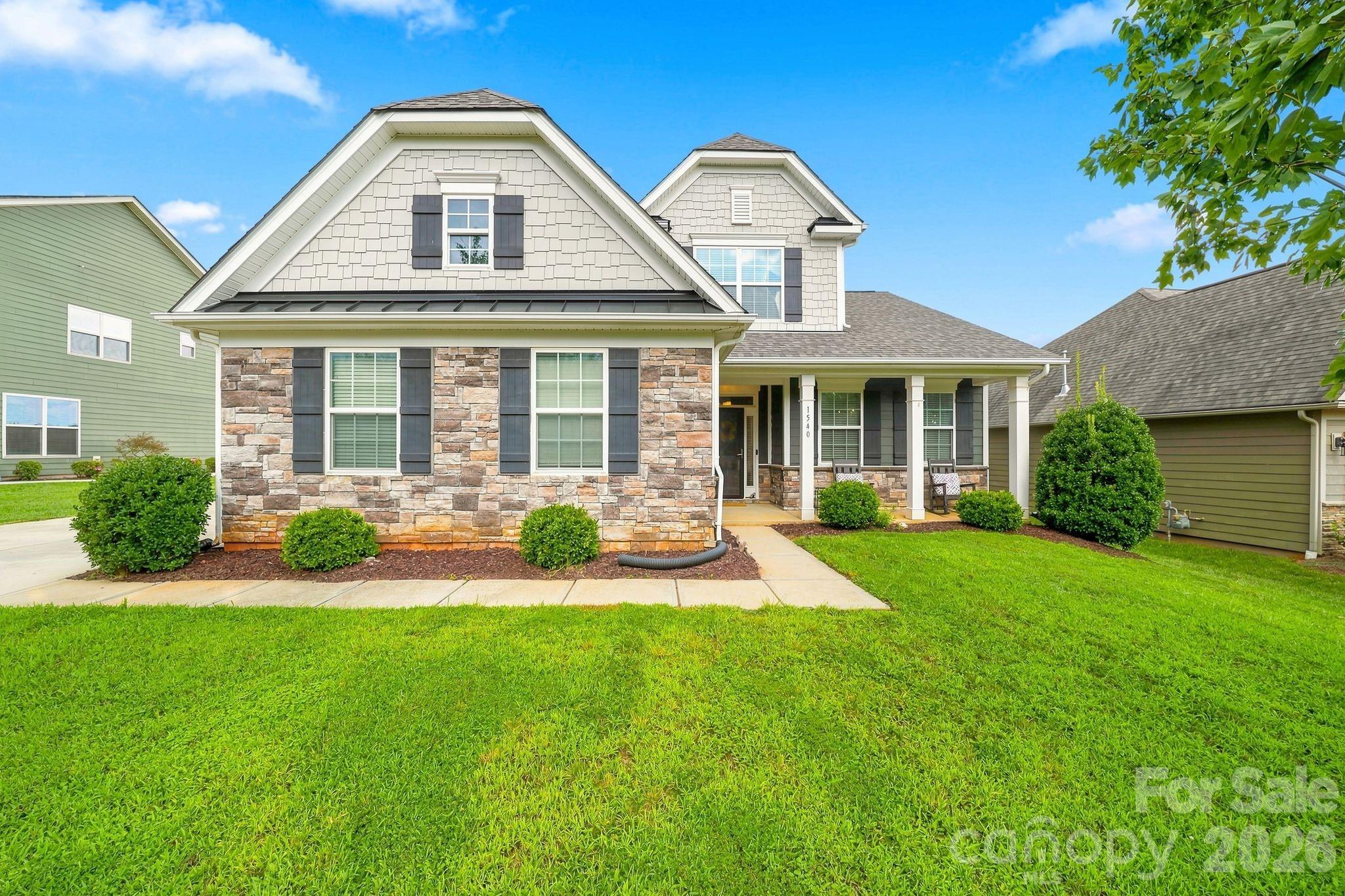 1540 Post Ct, Gastonia, NC 28054
