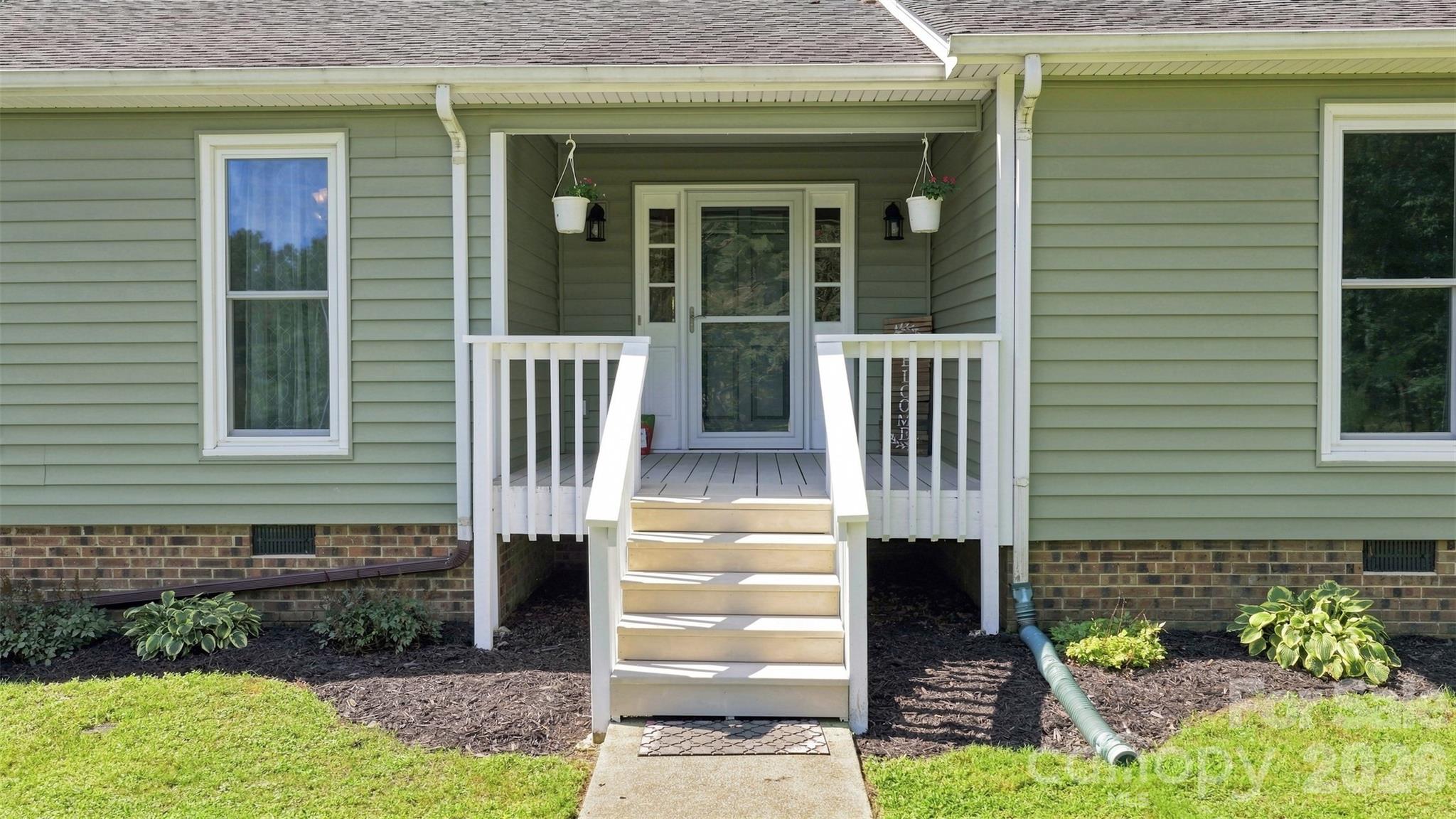 1405 Woodlark Pl, Monroe, NC 28112