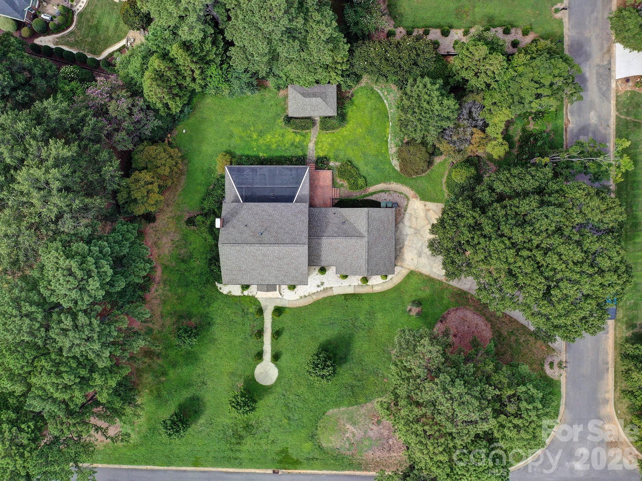 1401 Heatherloch Dr, Gastonia, NC 28054