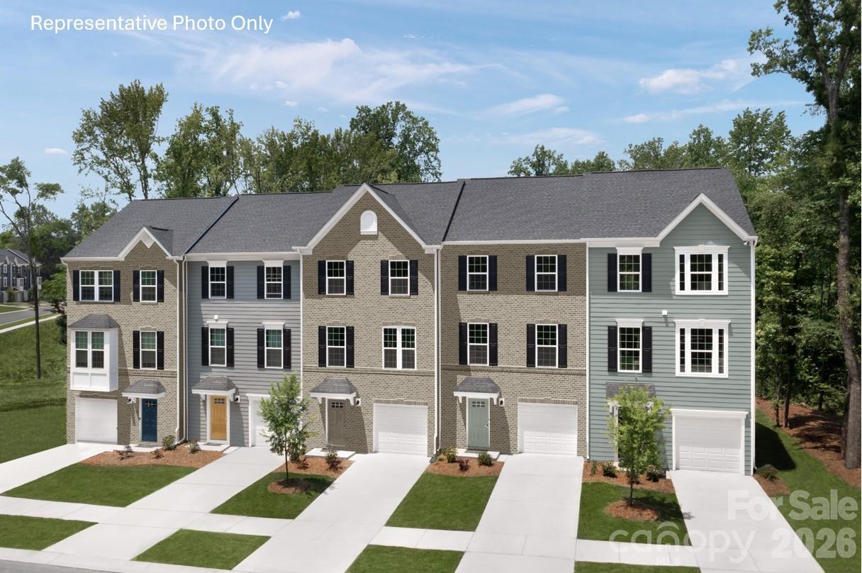 7367 Marino Ct, Charlotte, NC 28212