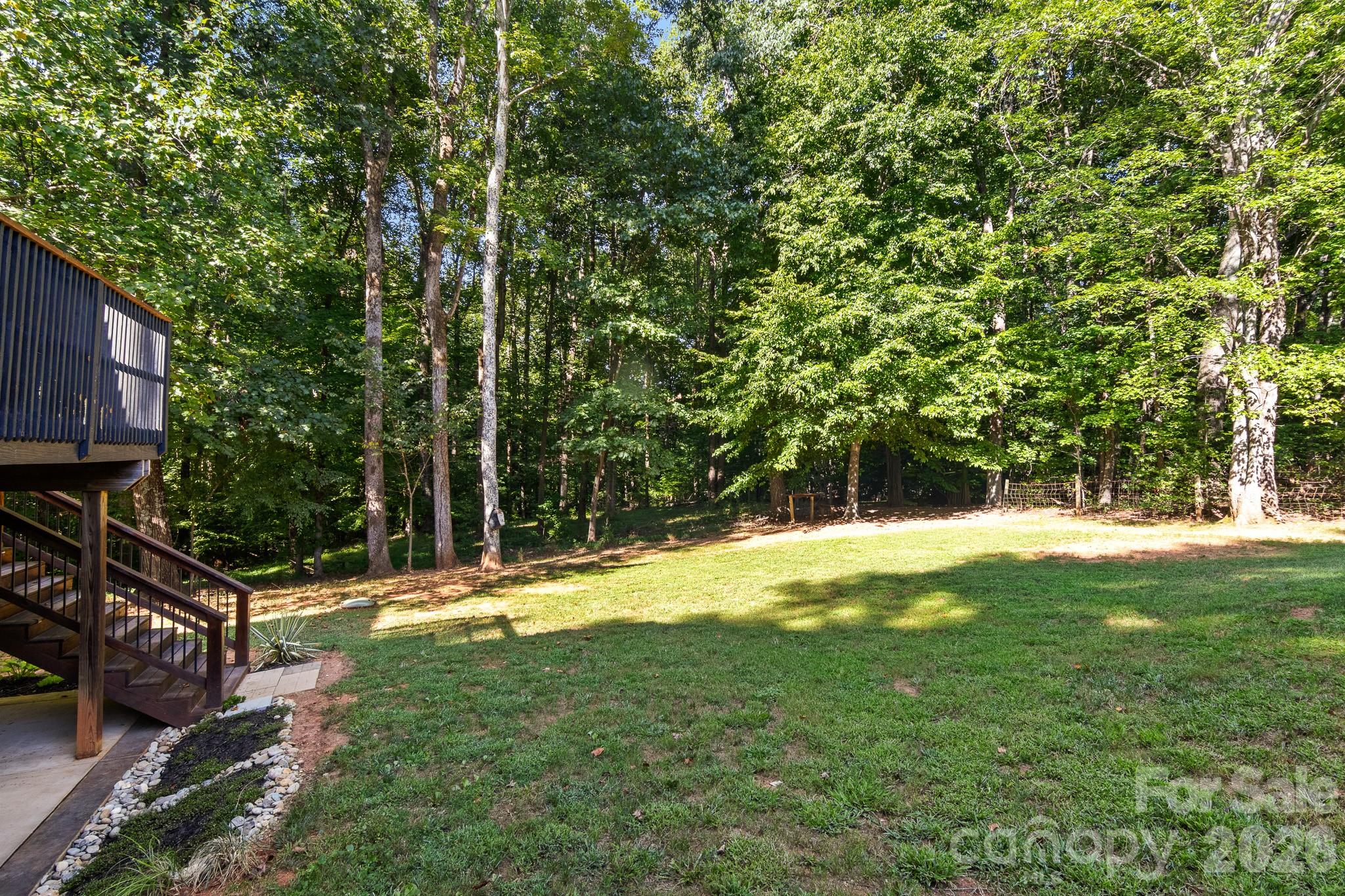 613 Perry Rd, Troutman, NC 28166