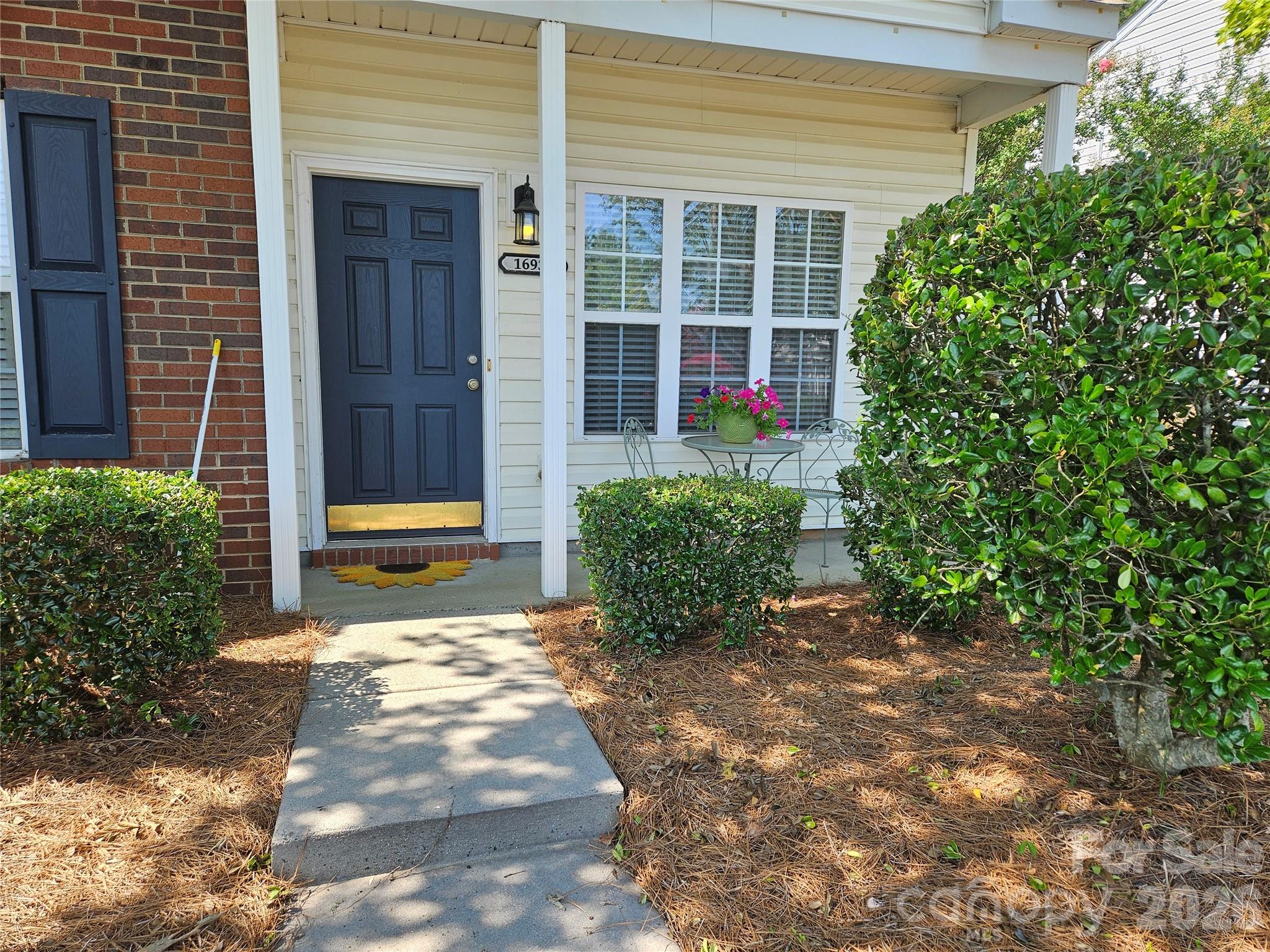 16931 Greenlawn Hills Ct, Charlotte, NC 28213