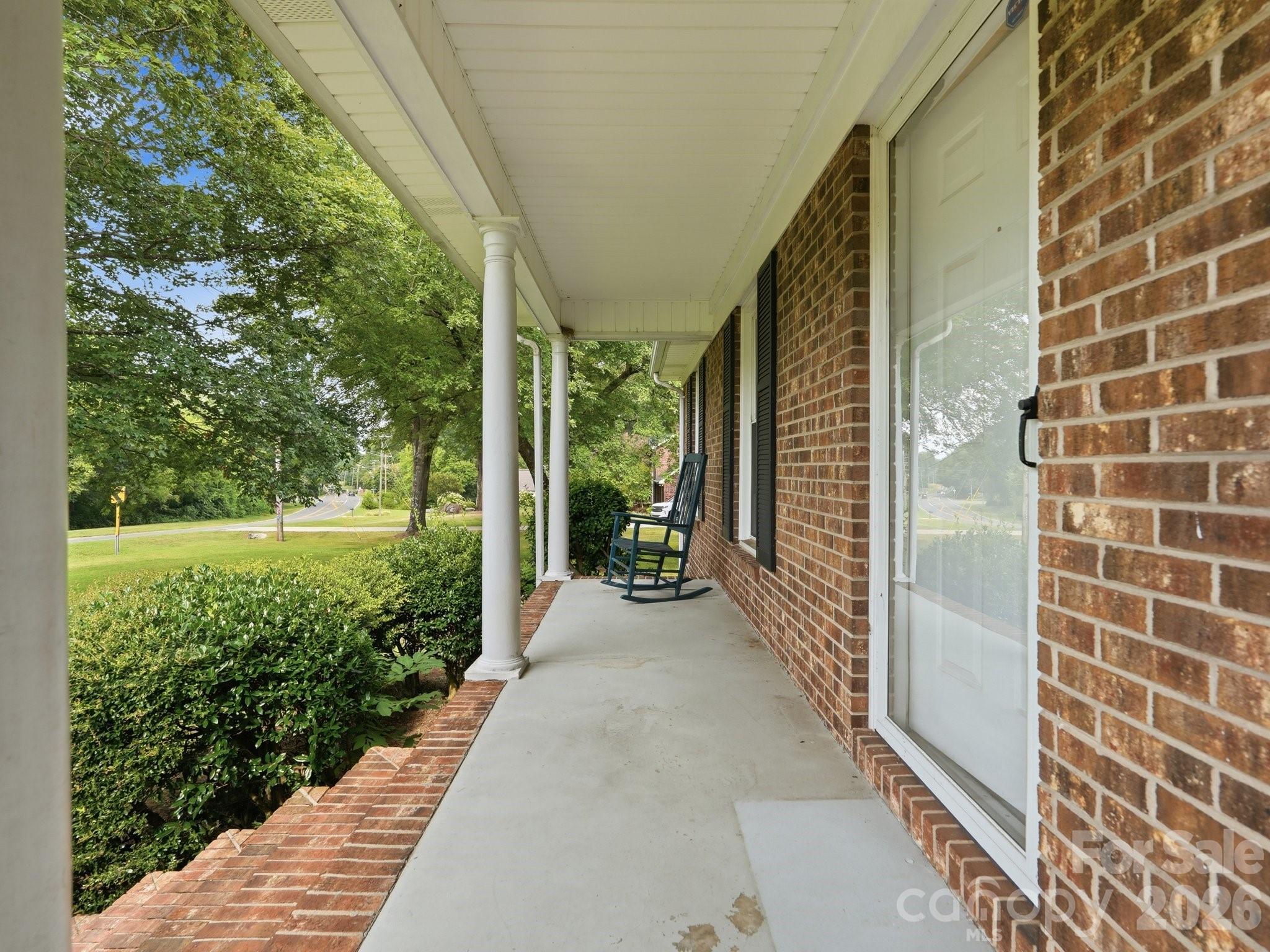 1807 NW Alamance Dr #103, Concord, NC 28027