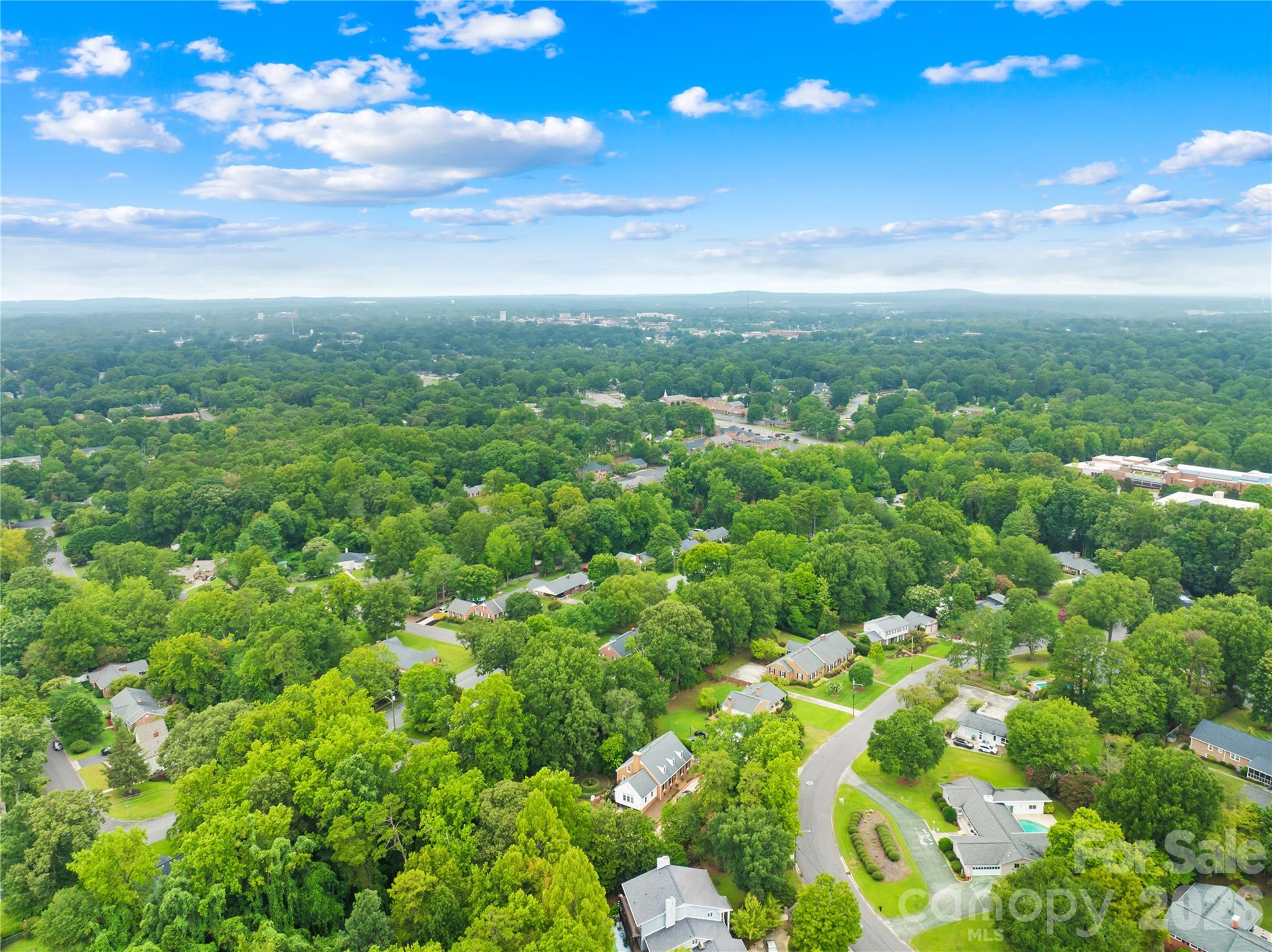 944 Churchill Dr, Gastonia, NC 28054