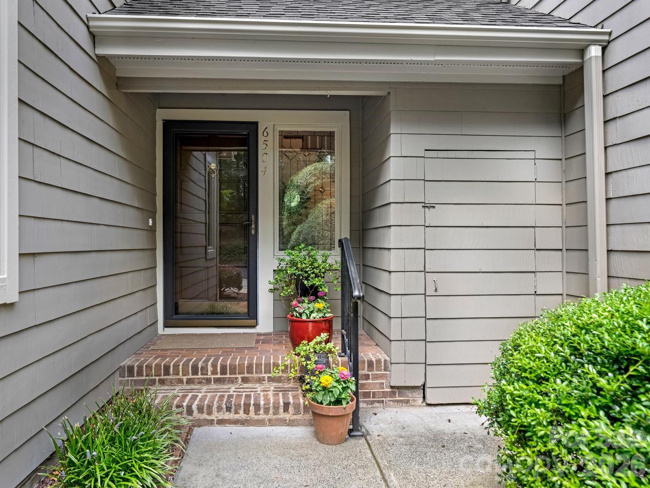 6504 Racquet Wood Ct, Charlotte, NC 28226